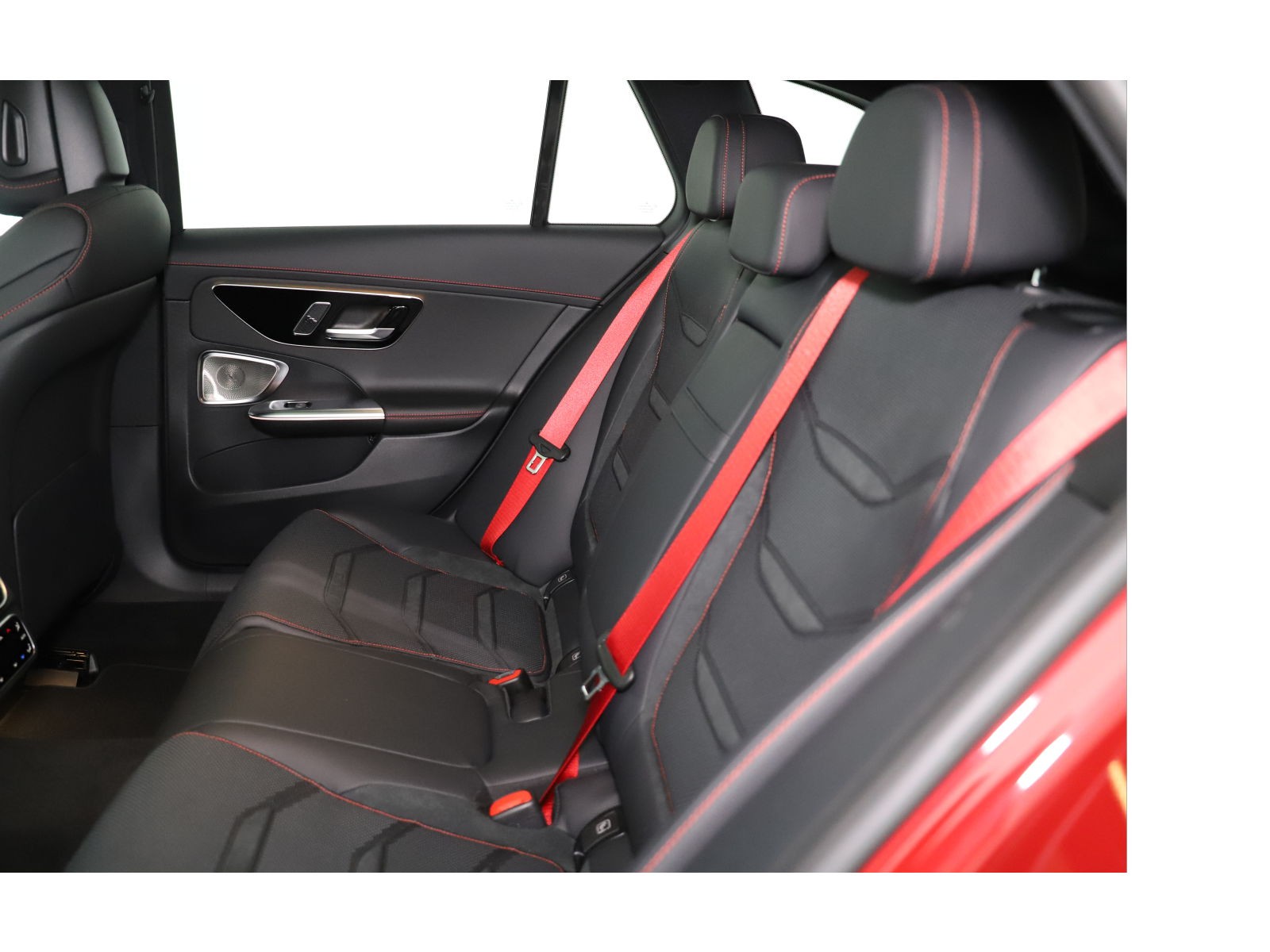 MERCEDES-BENZ C AMG 43 T 4Matic-image-12