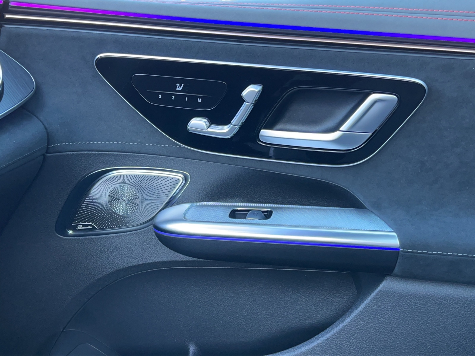 MERCEDES-BENZ EQE 53 AMG 4 M Exe. Ed.-image-15