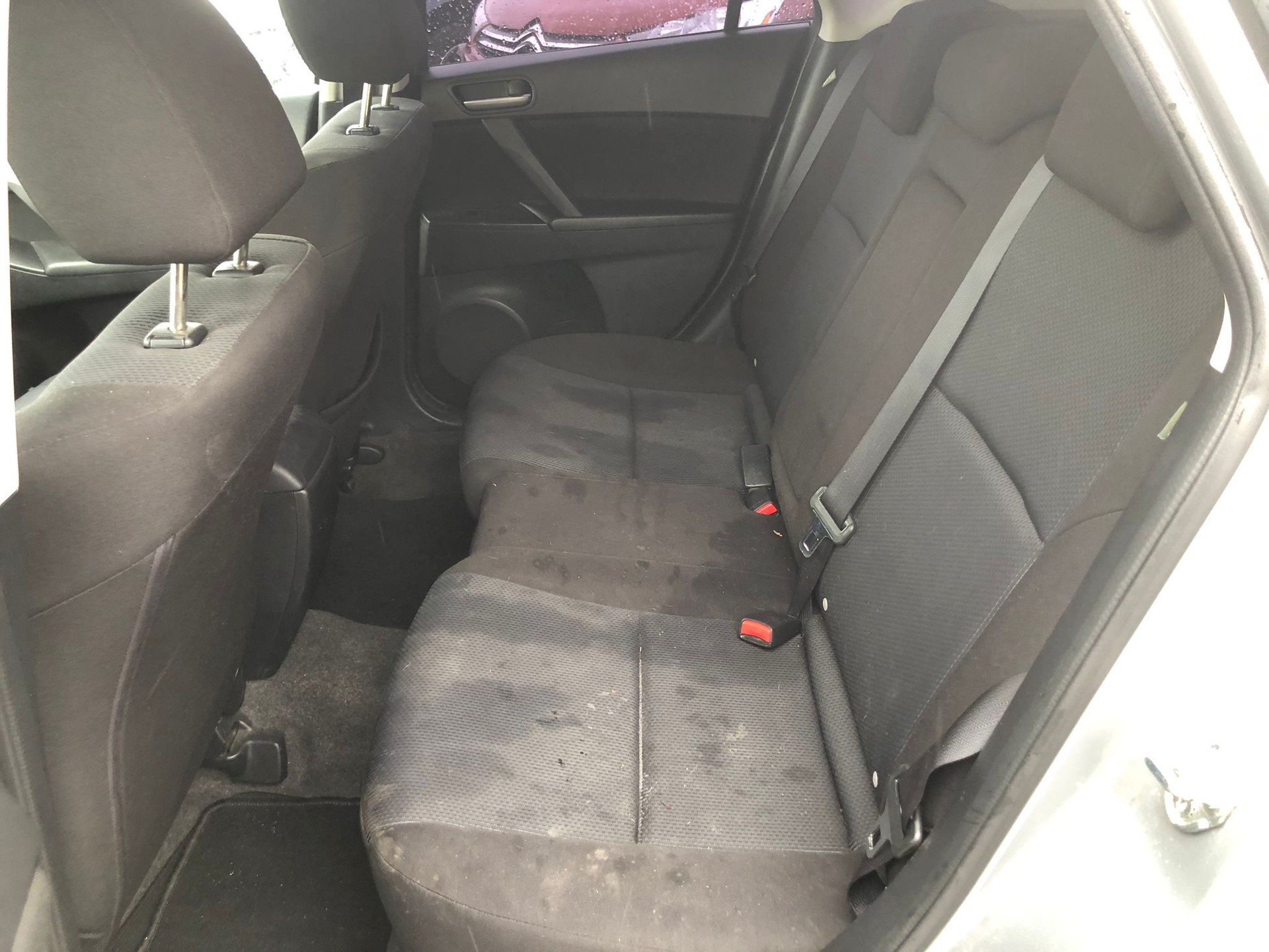 MAZDA 3-image-11
