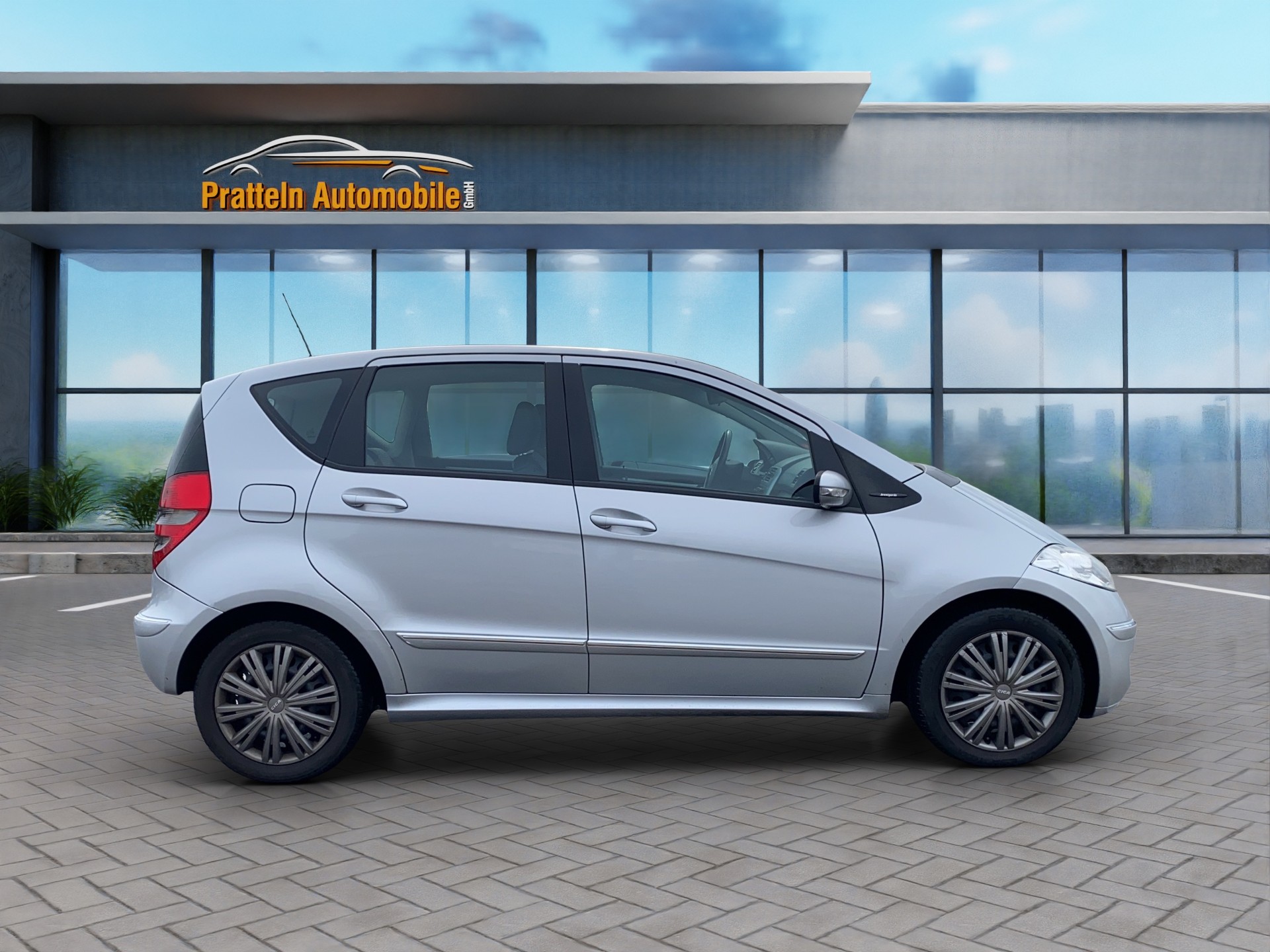 MERCEDES-BENZ A 160 CDI Avantgarde-image-5