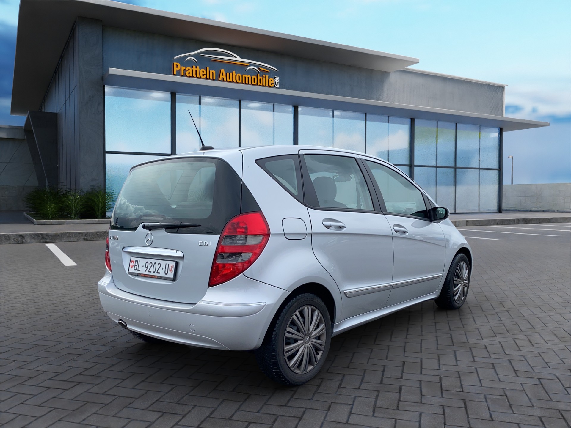 MERCEDES-BENZ A 160 CDI Avantgarde-image-4