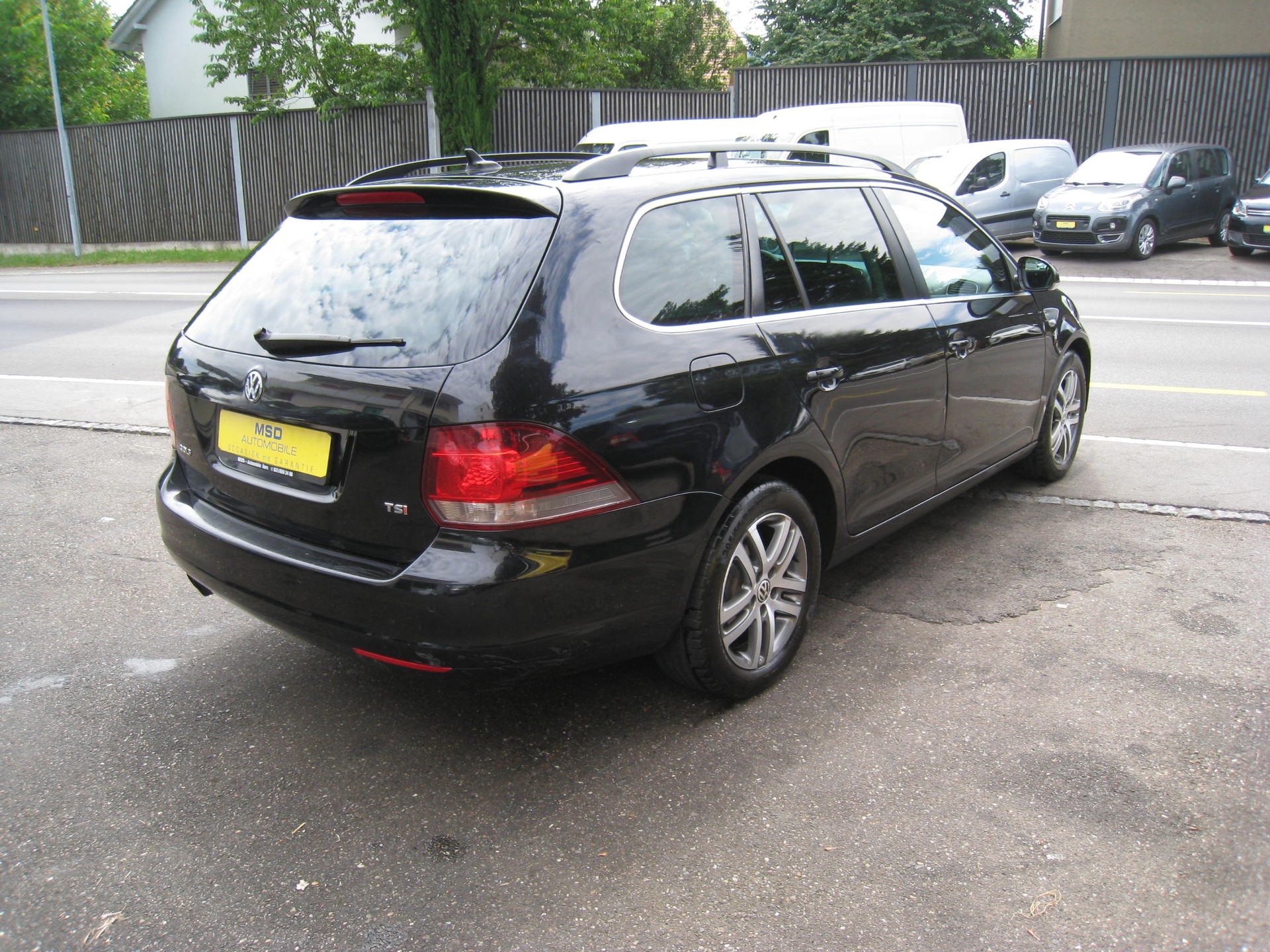 VW Golf Variant 1.4 TSI Comfortline DSG-image-4