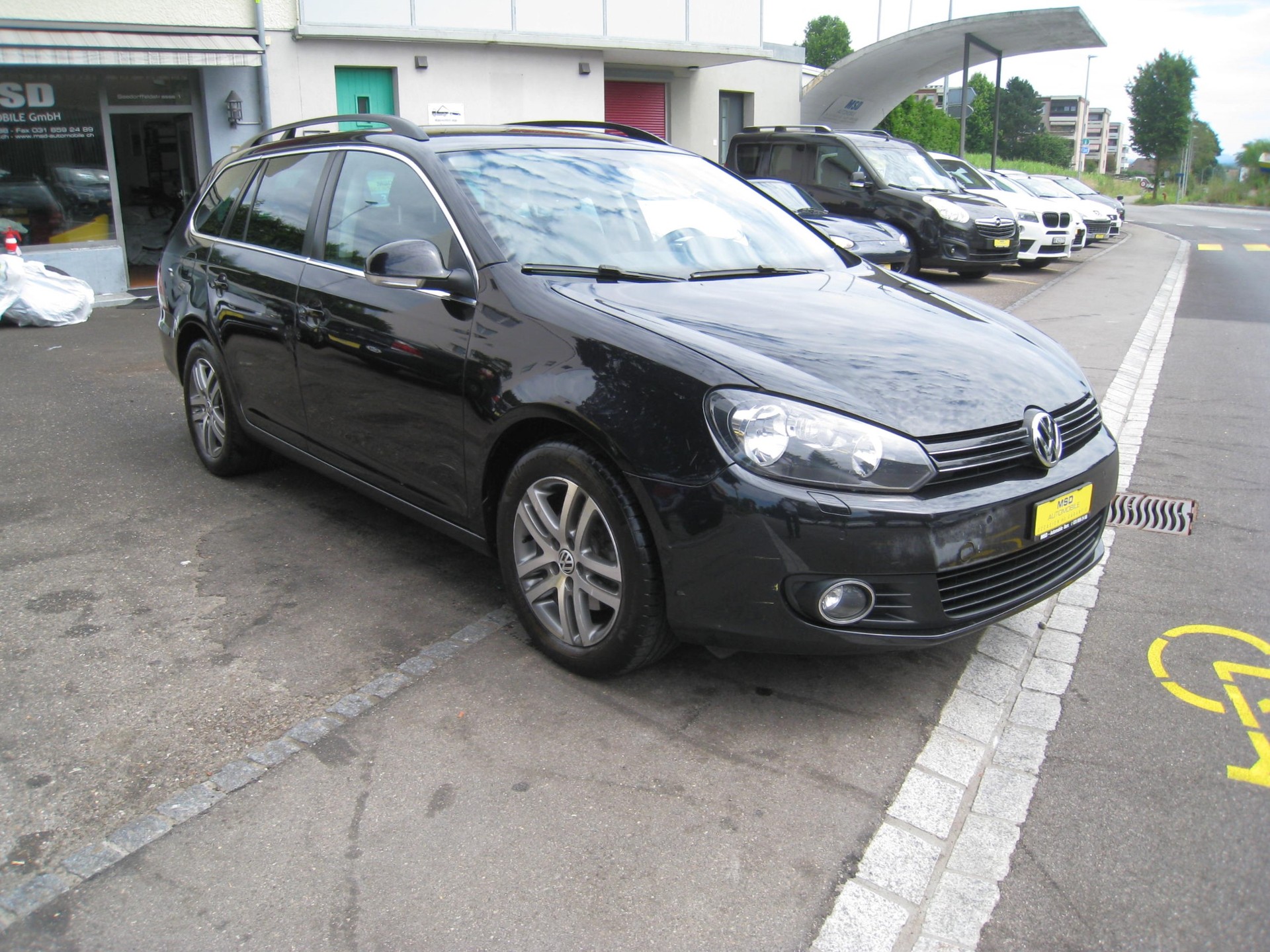 VW Golf Variant 1.4 TSI Comfortline DSG-image-1