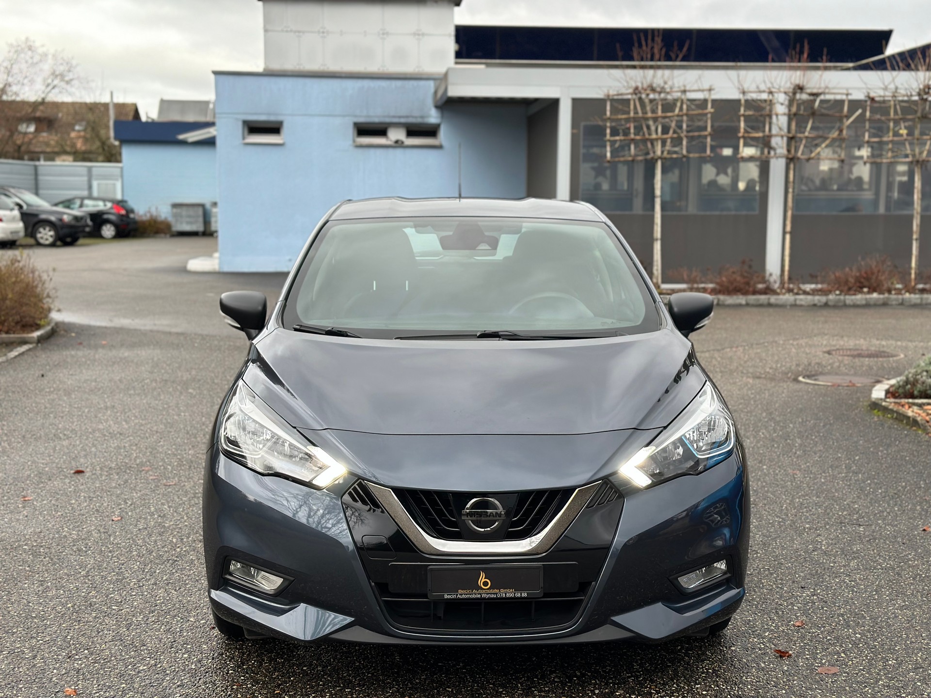 NISSAN Micra 1.0 visia-image-2