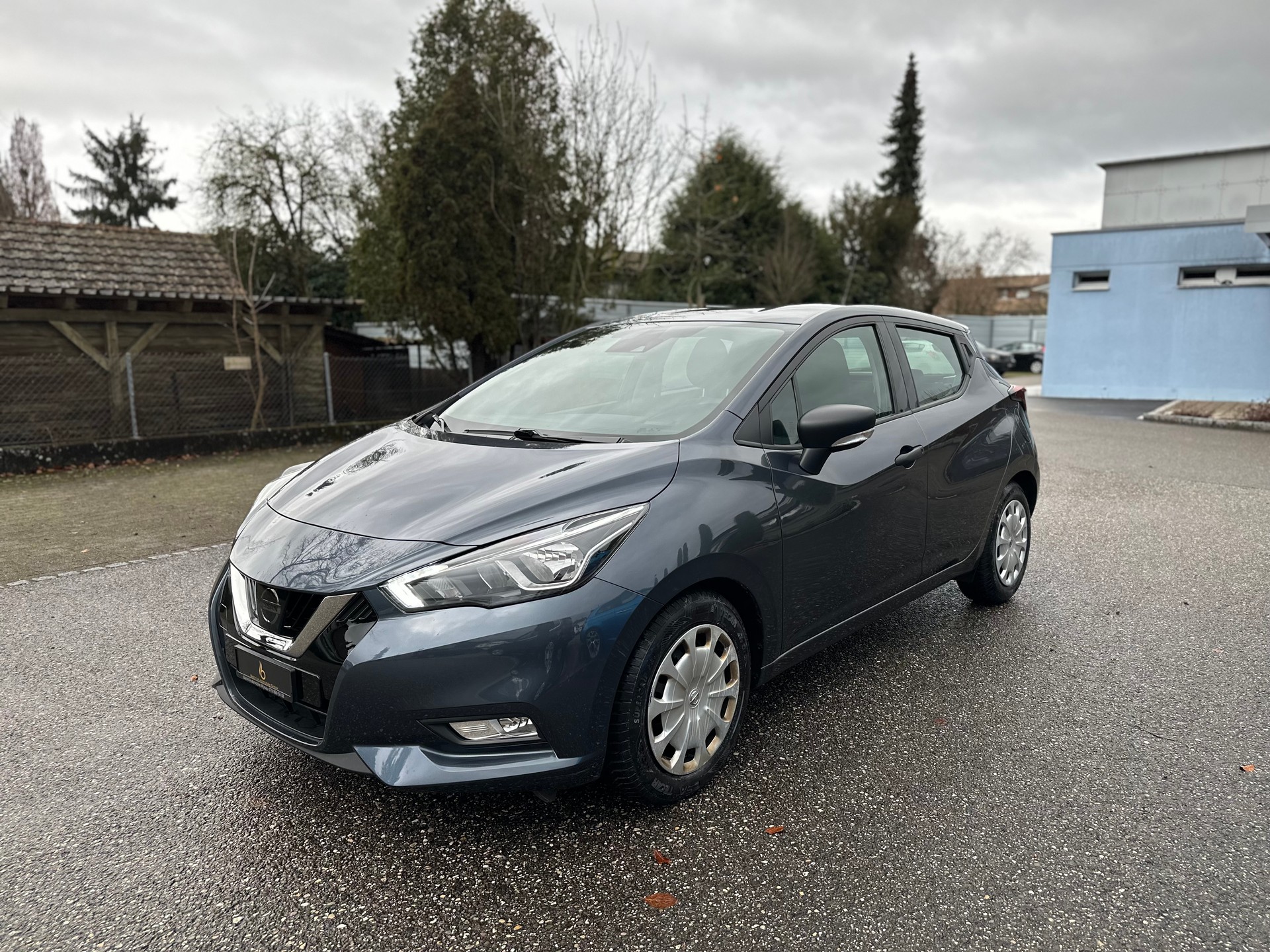NISSAN Micra 1.0 visia-image-3