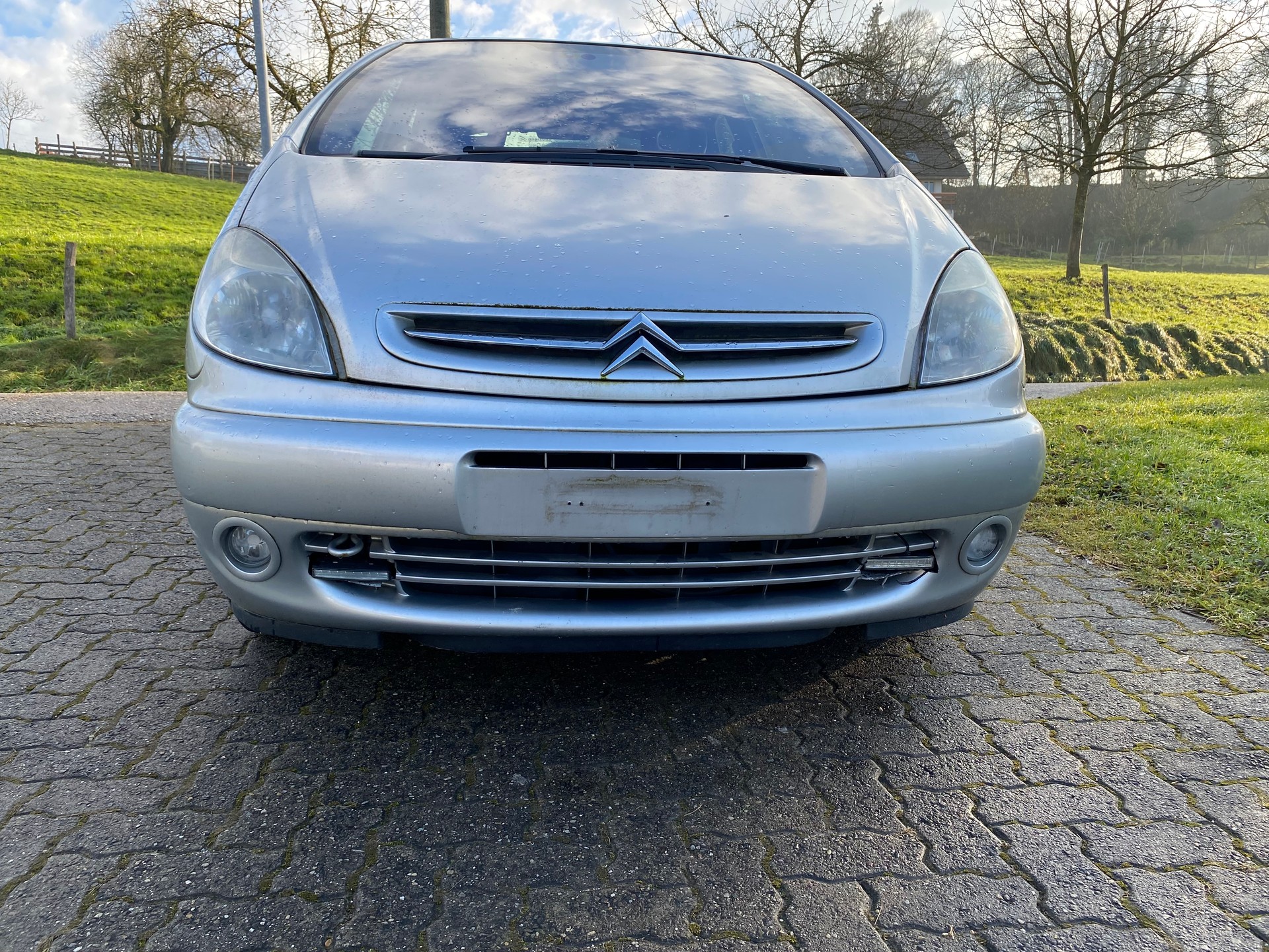 CITROEN Xsara Picasso 2.0i 16V Exclusive Automatic-image-10