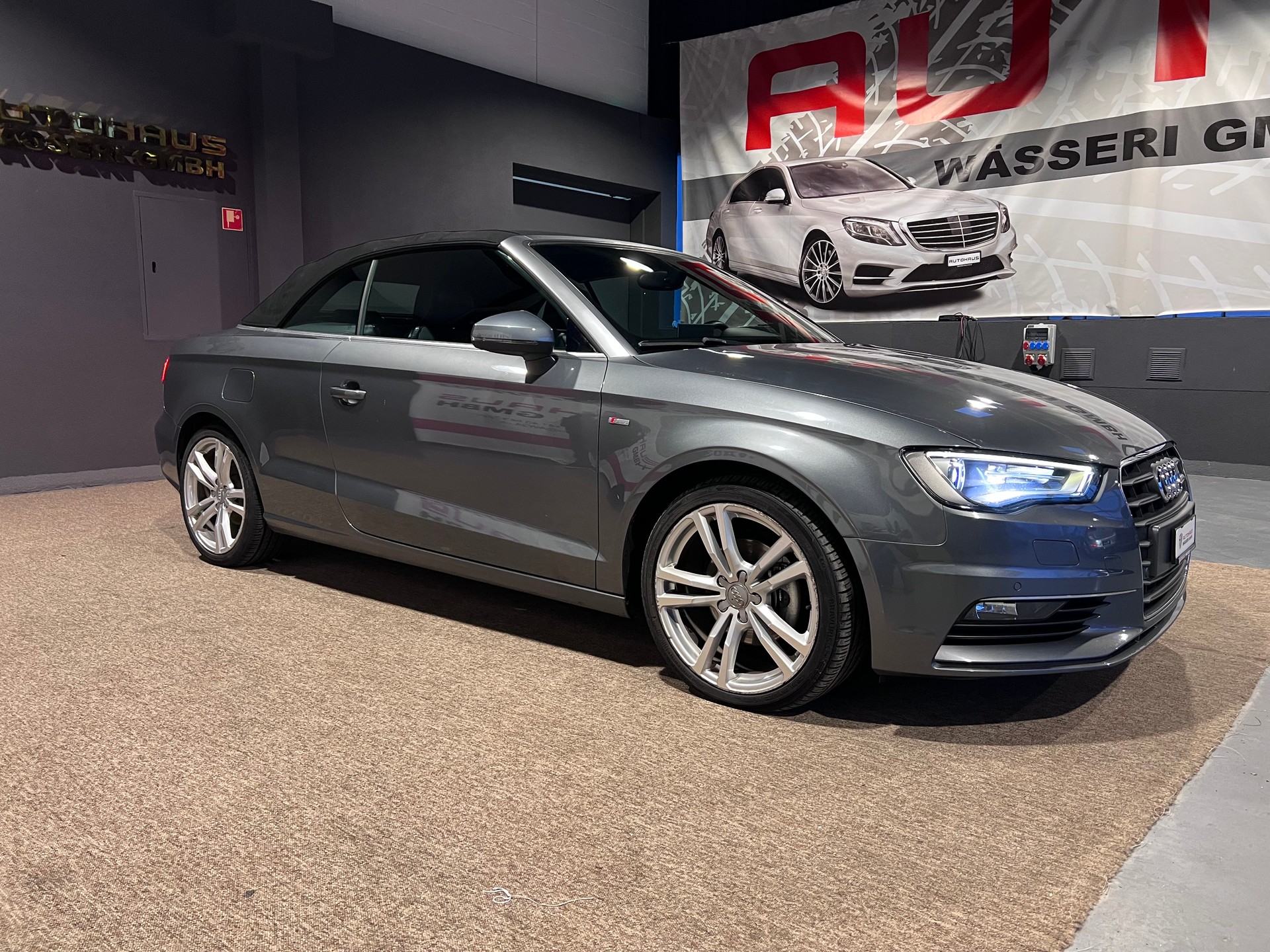 AUDI A3 Cabriolet 2.0 TDI  S-Line  S-tronic-image-1