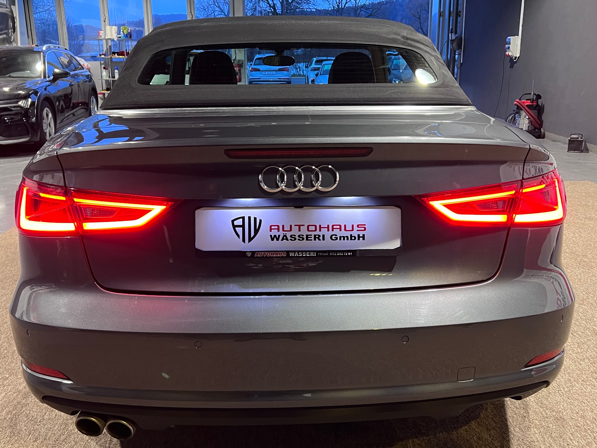 AUDI A3 Cabriolet 2.0 TDI  S-Line  S-tronic-image-6