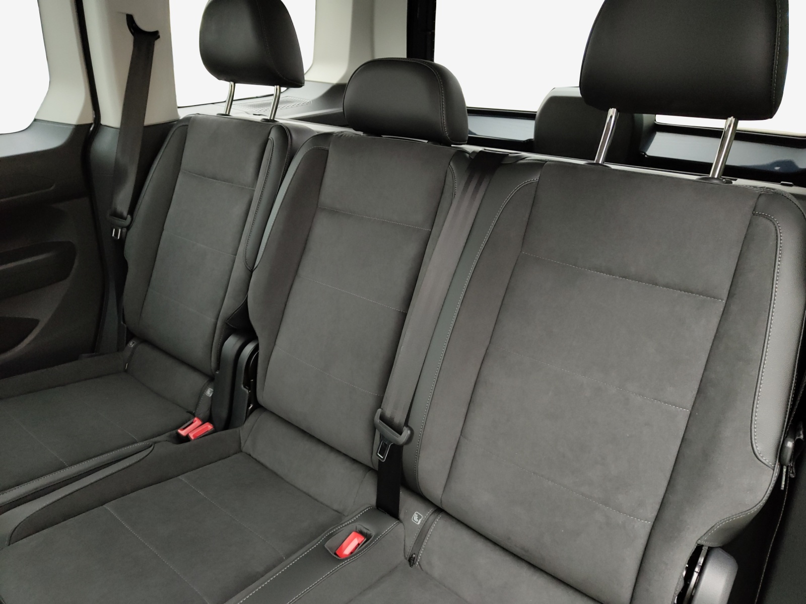 VW Caddy 1.5 TSI Style DSG-image-11