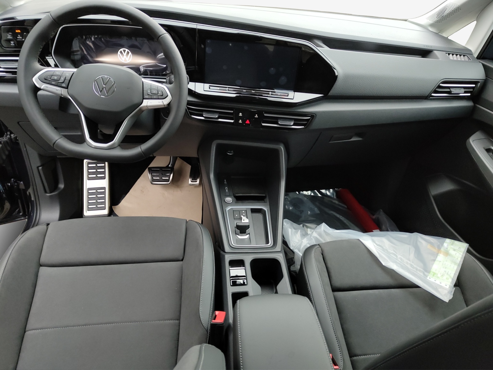 VW Caddy 1.5 TSI Style DSG-image-10