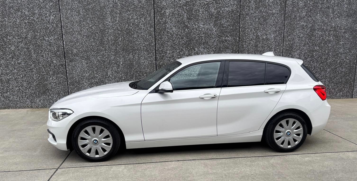 BMW 118i Steptronic-image-6