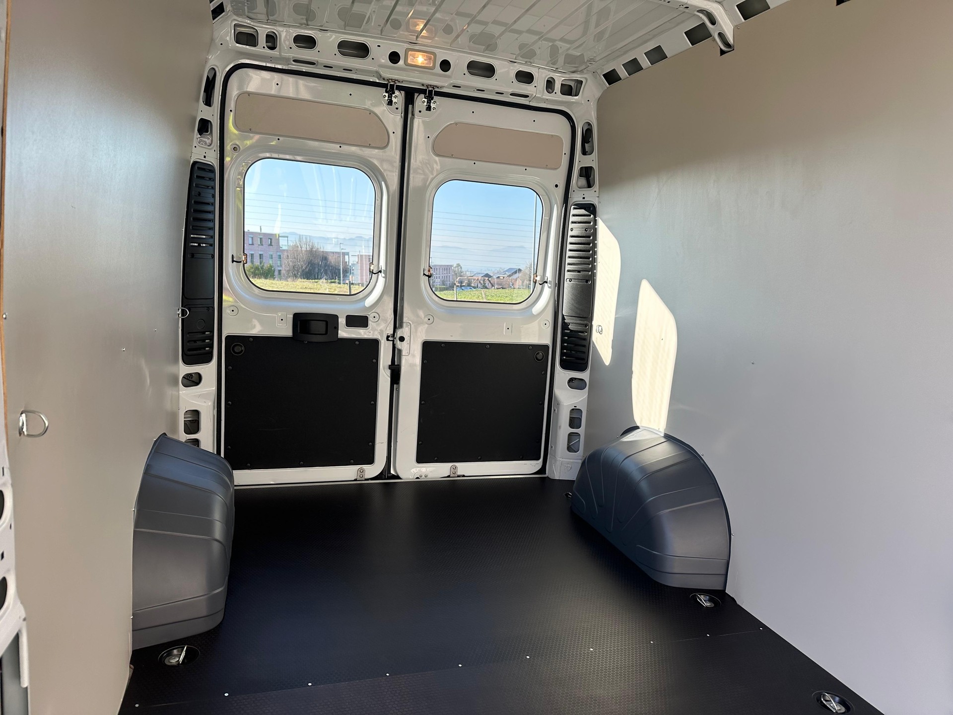 OPEL Movano 2.2 d 3,5t L3H2 Heavy-image-2