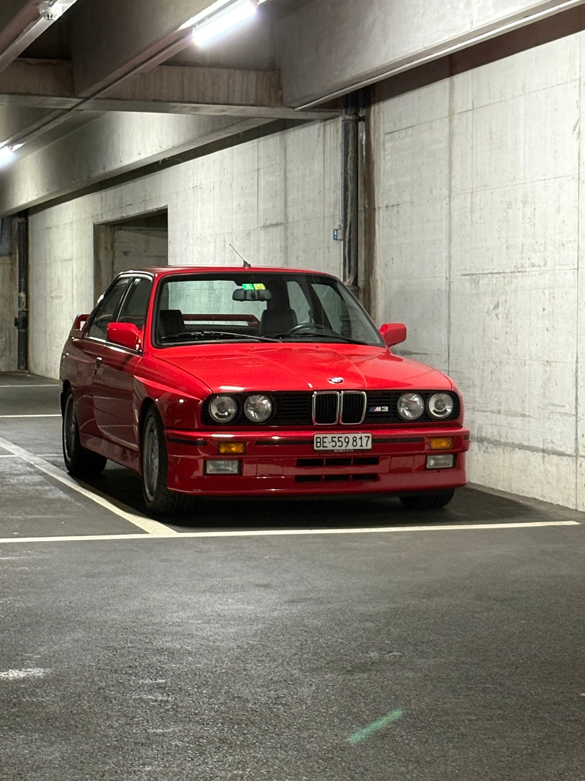 BMW E30