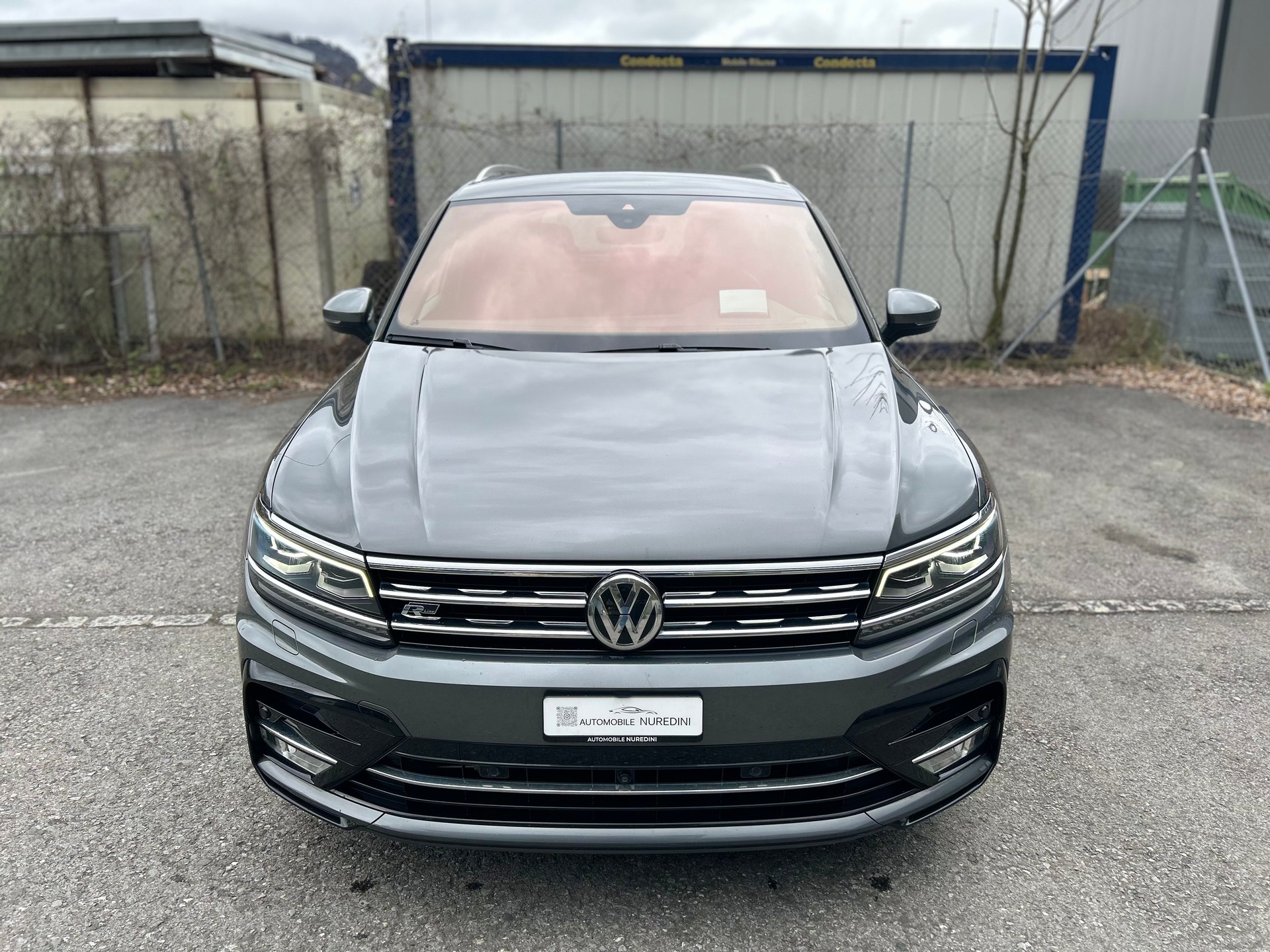 VW Tiguan 2.0TSI R-Line 4Motion DSG-image-4