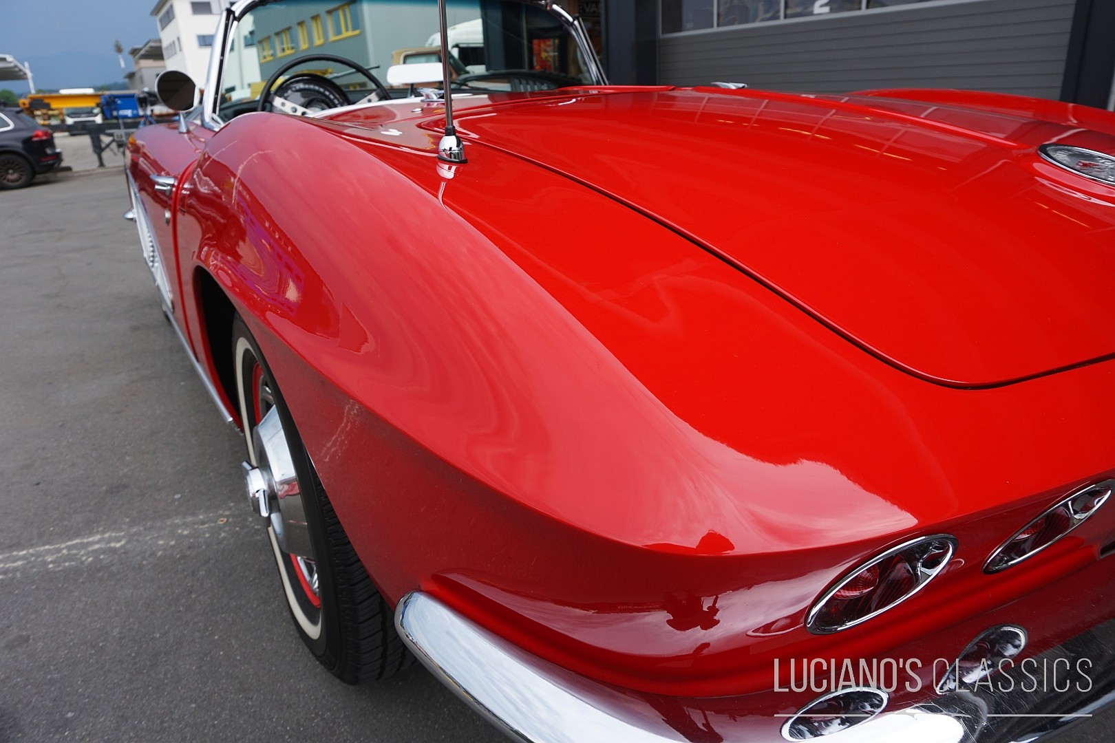 CHEVROLET Corvette C1-image-12