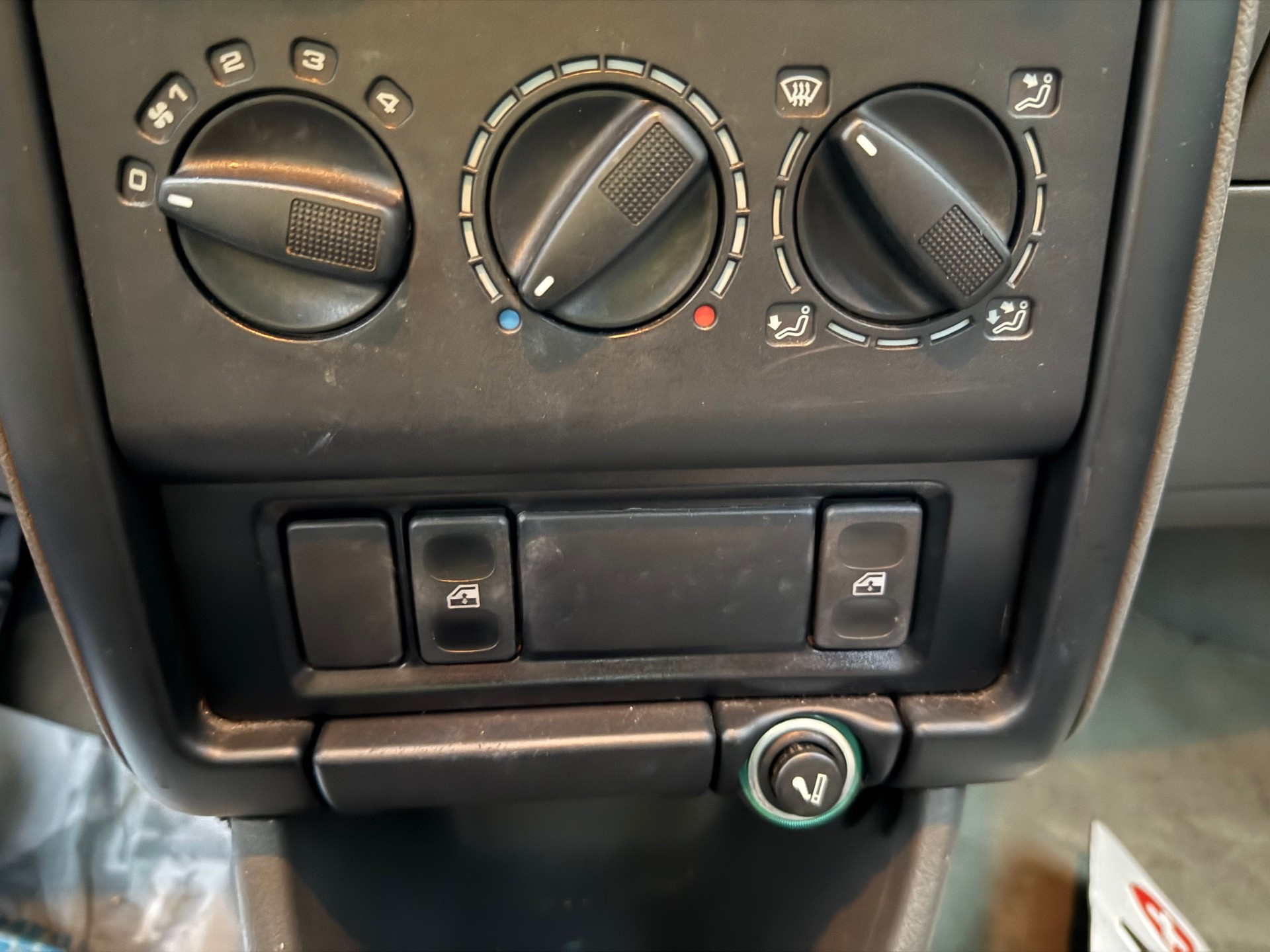 VW Polo 60 Swiss Line-image-17