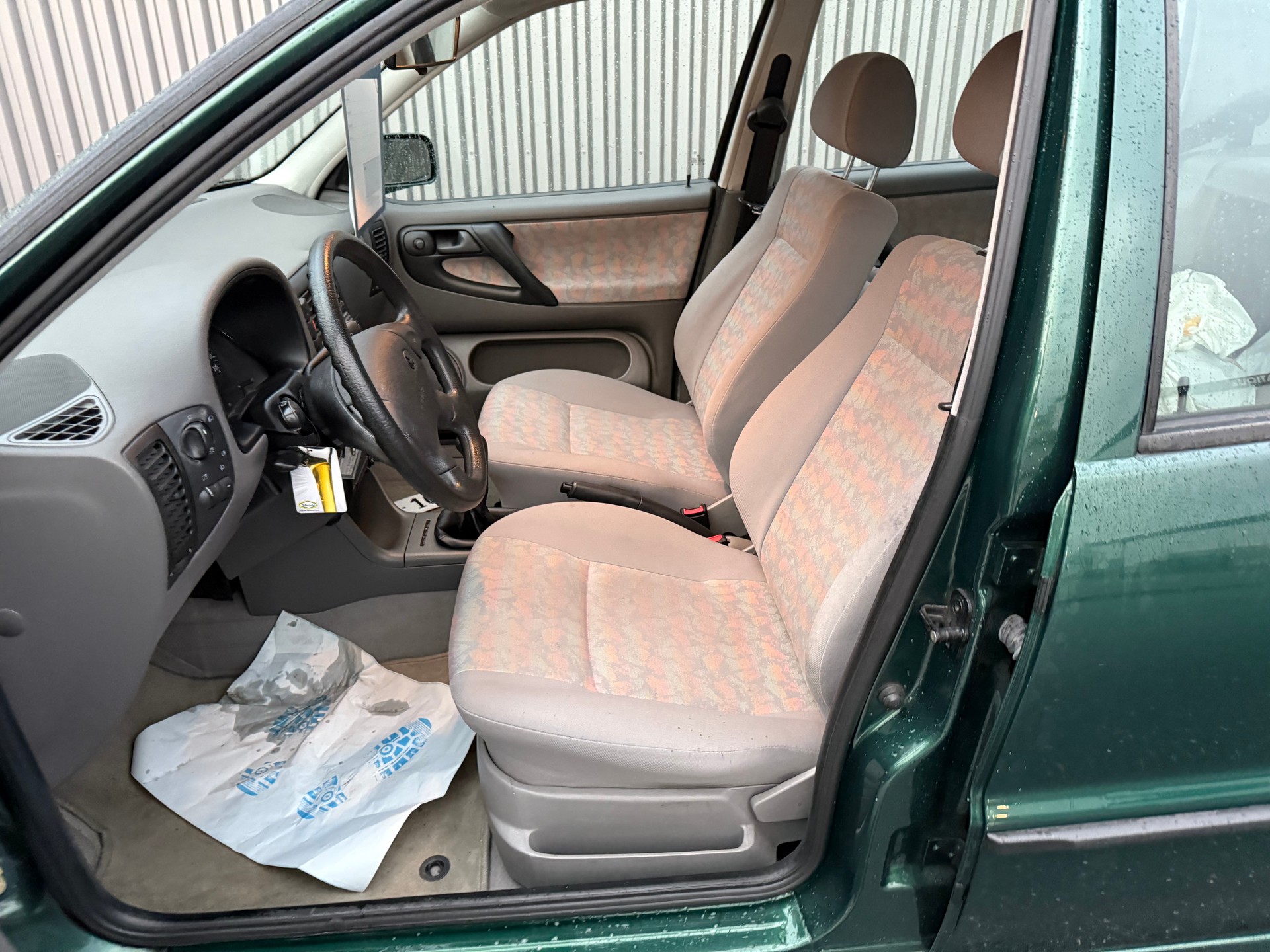 VW Polo 60 Swiss Line-image-11