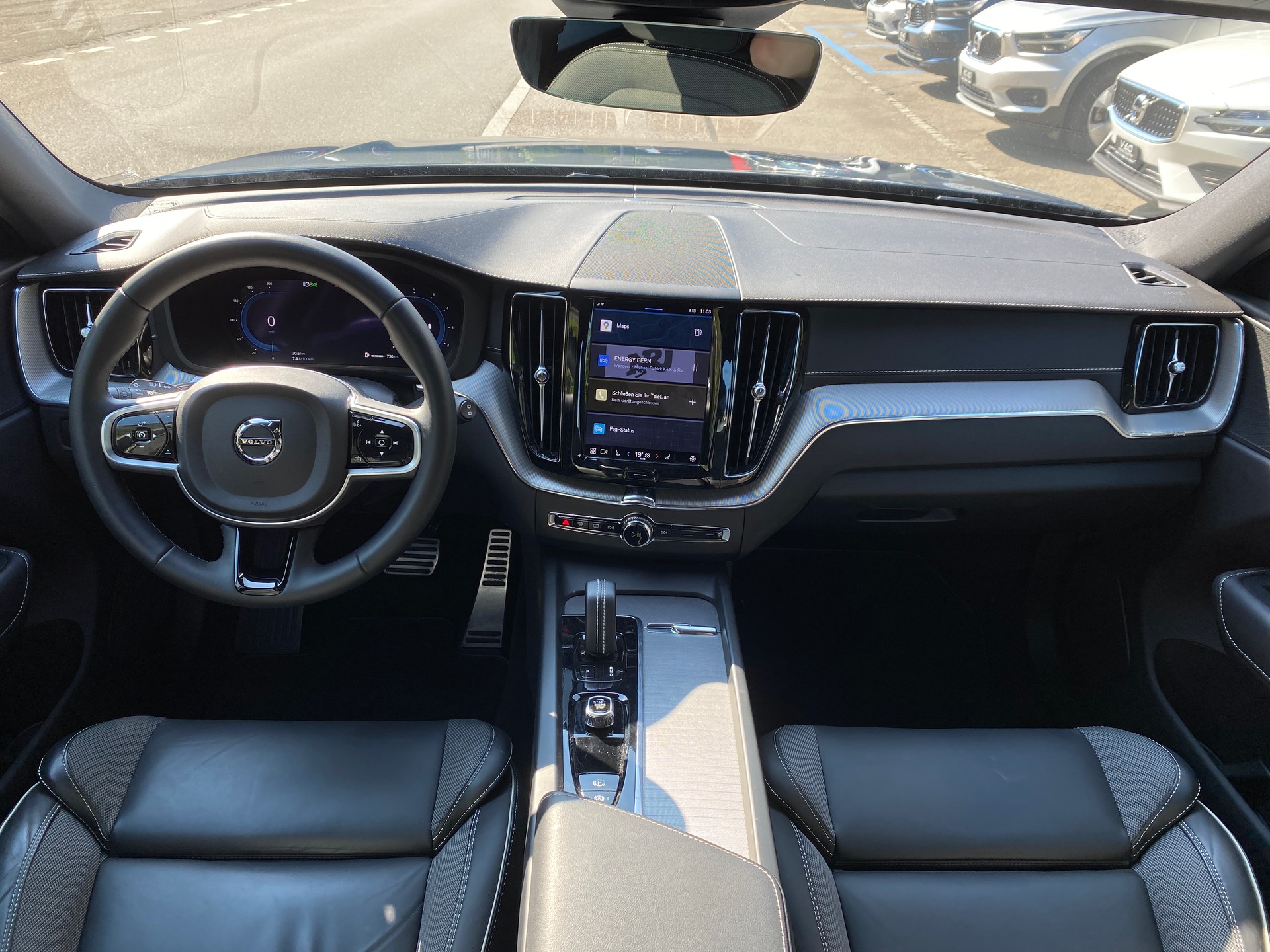 VOLVO XC60 B5 Diesel Mild Hybrid AWD R-Design Geartronic-image-7