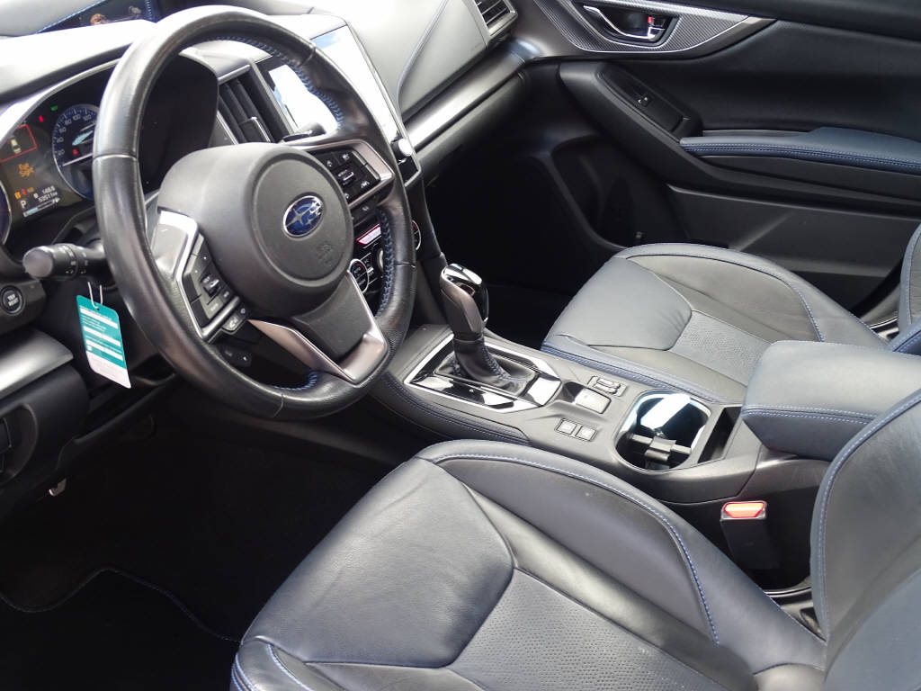 SUBARU XV 2.0i e-Boxer Blue Edition-image-4