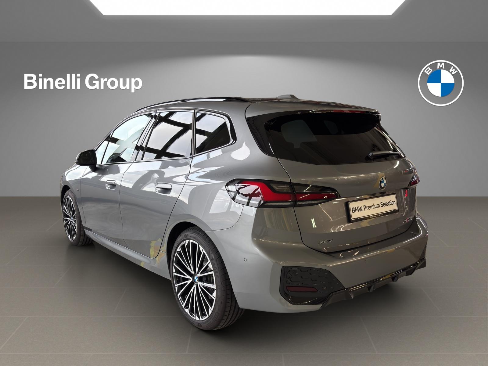 BMW 223d xDrive SDKG Active Tourer-image-12