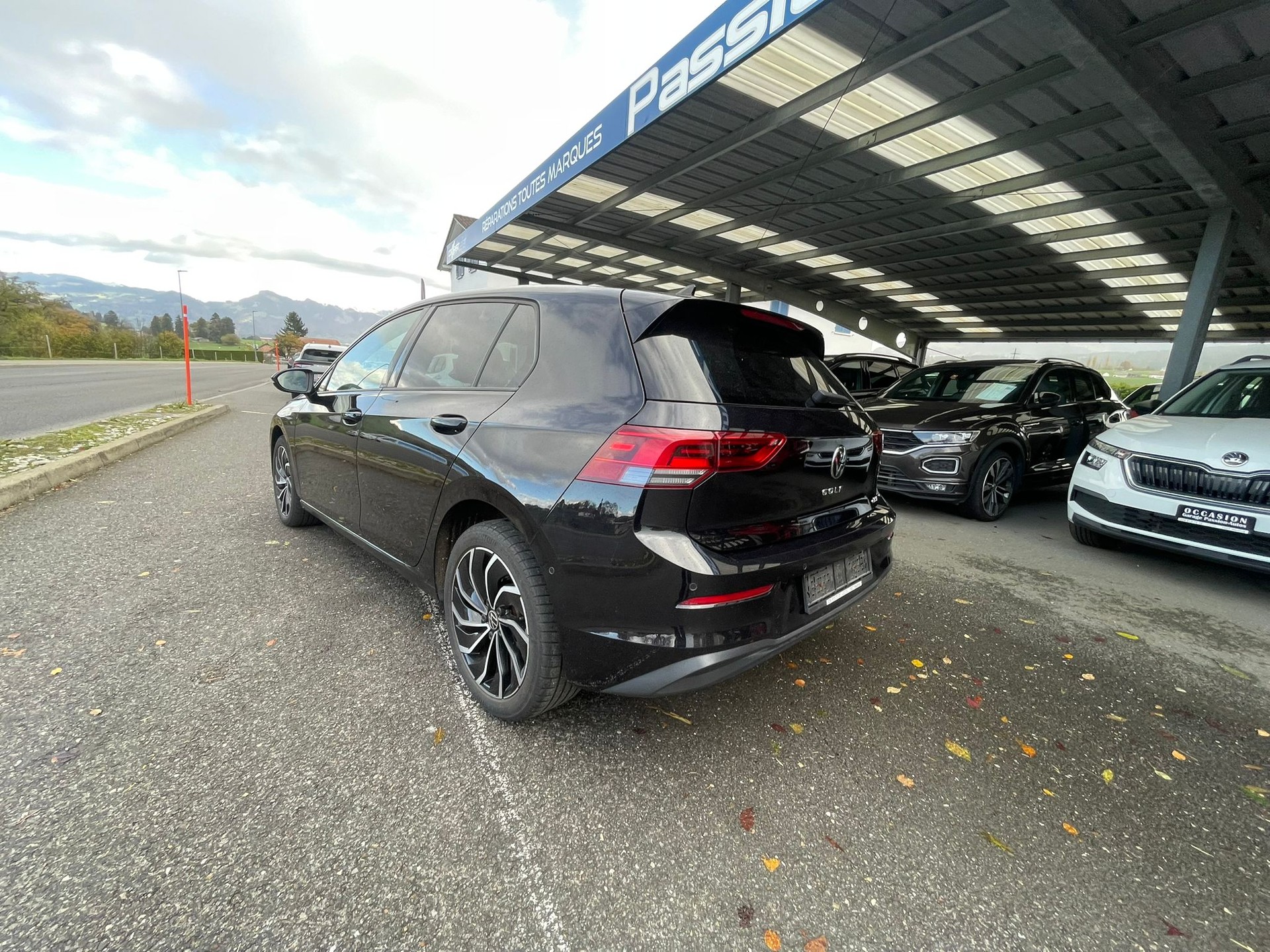 VW Golf 1.5 e TSI ACT Life DSG-image-5