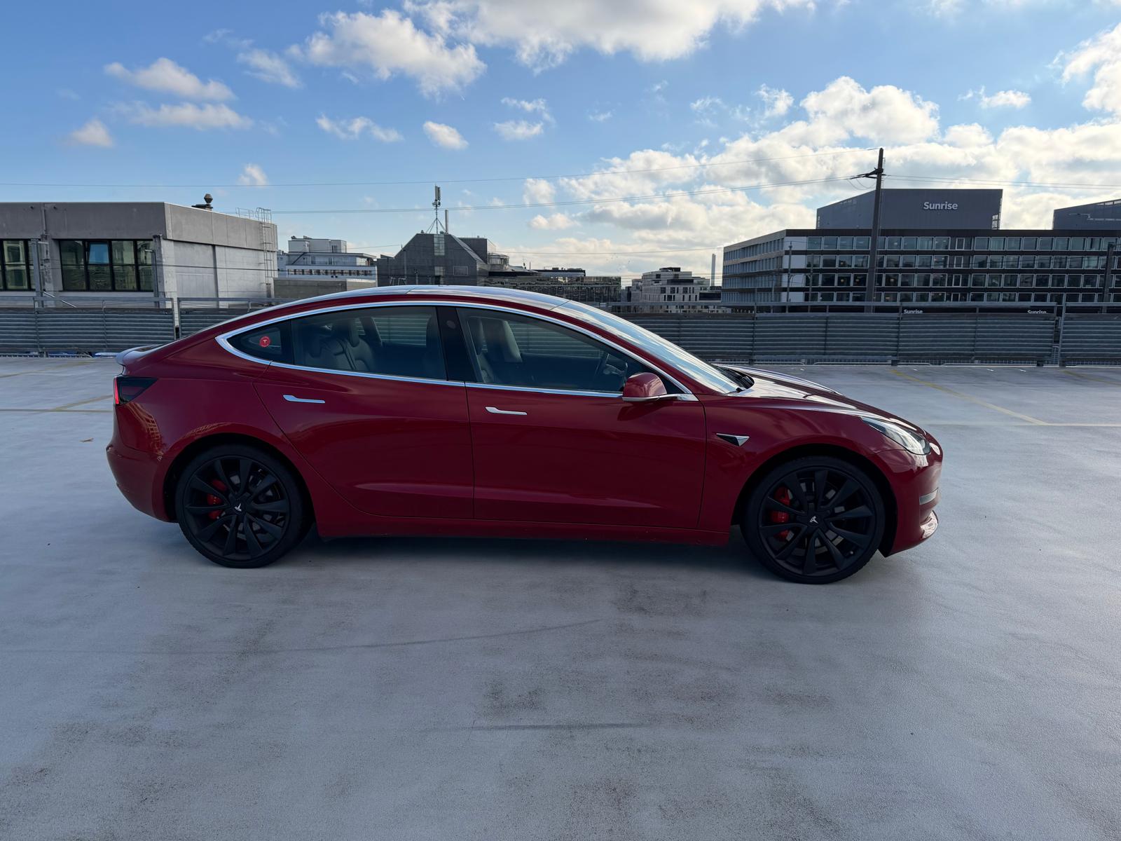TESLA Model 3 Long Range Dual Motor AWD-image-6