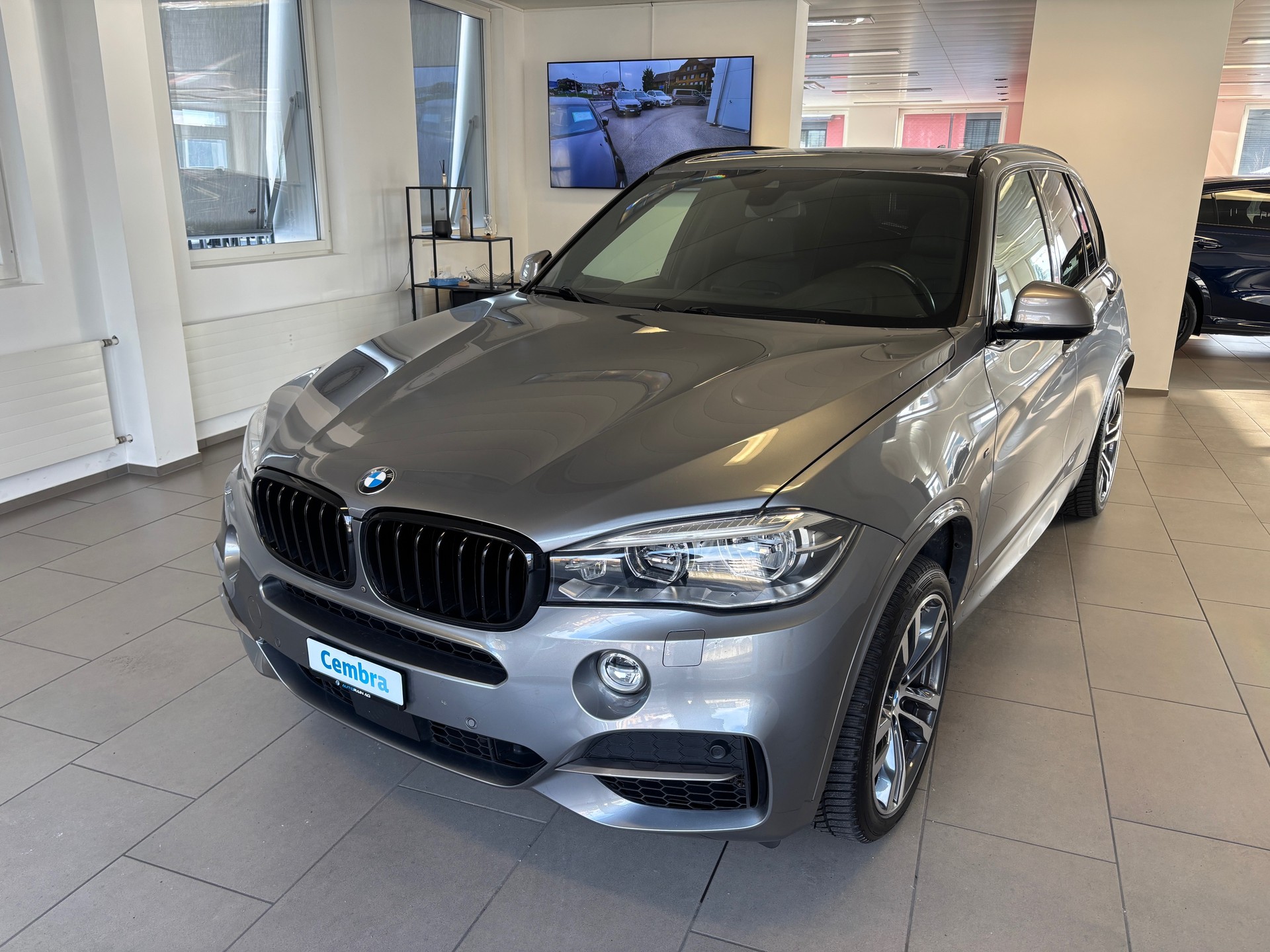 BMW X5 xDrive M50d Steptronic-image-0