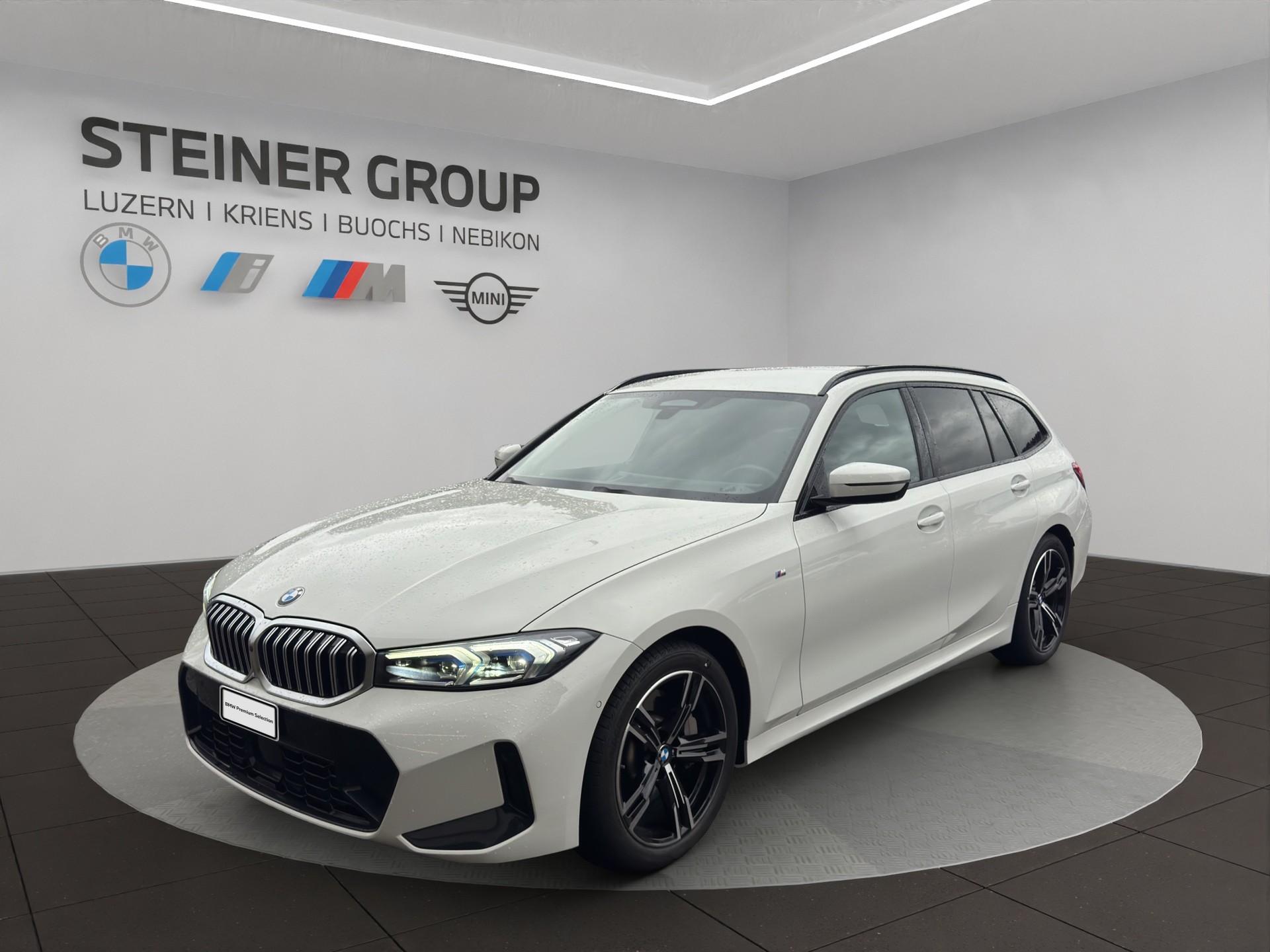 BMW 330d xDrive 48V Touring Steptronic M Sport