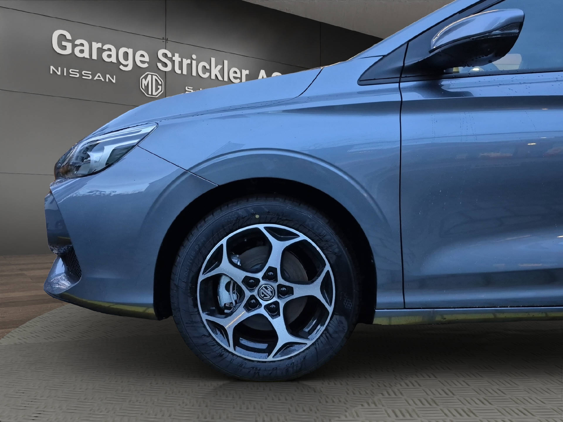 MG 3 1.5 Hybrid Luxury-image-8