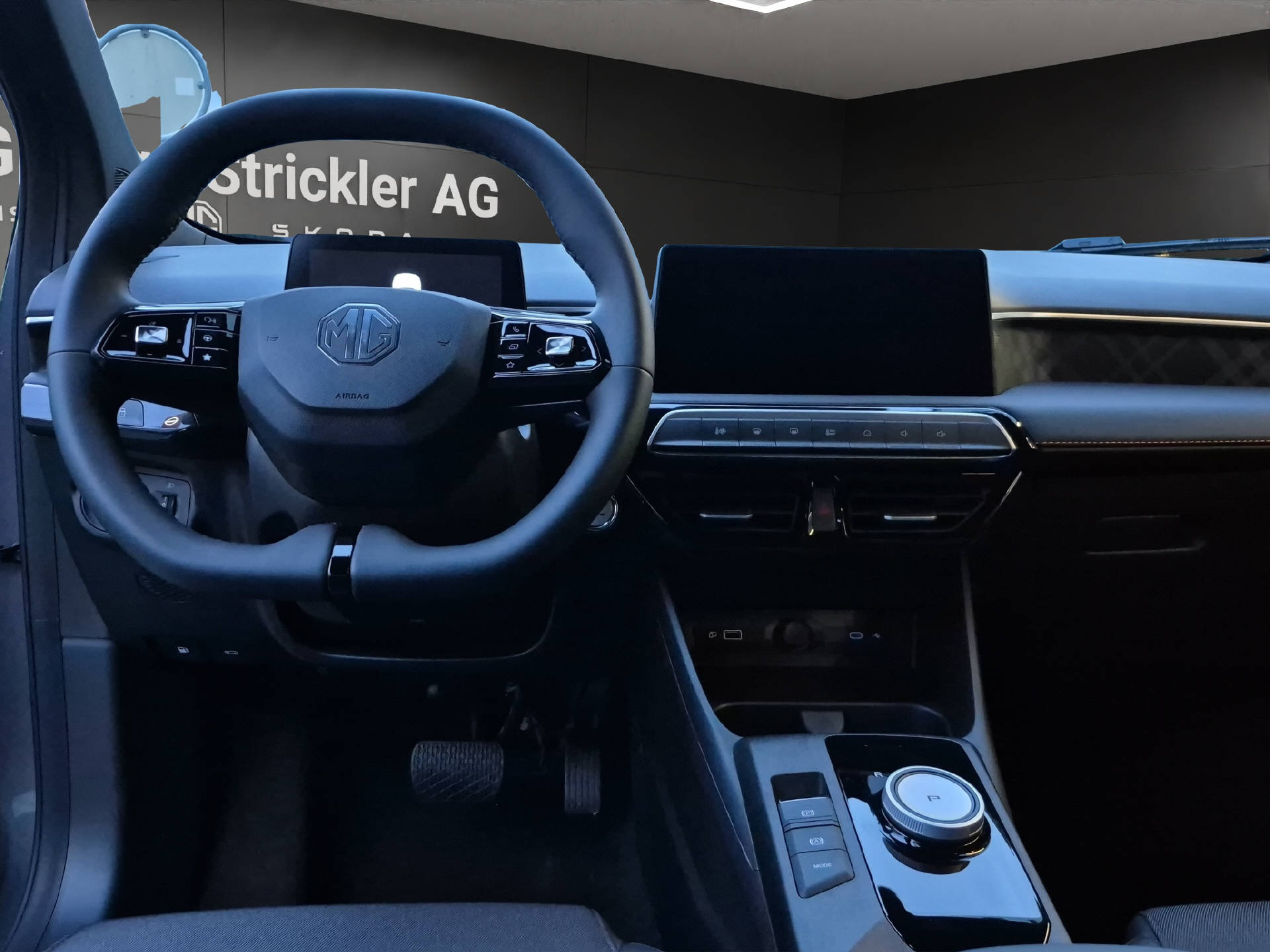 MG 3 1.5 Hybrid Luxury-image-10