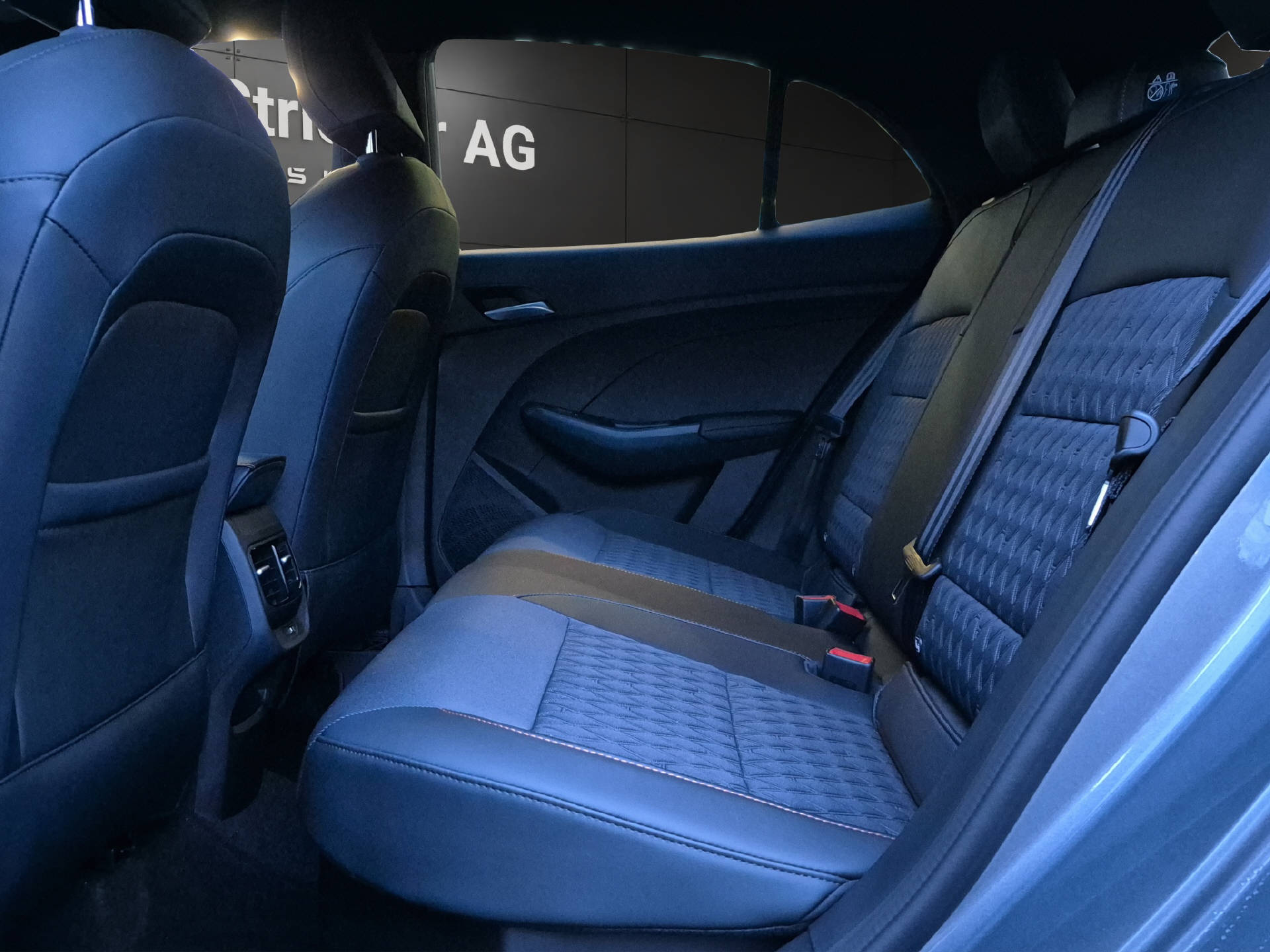 MG 3 1.5 Hybrid Luxury-image-11