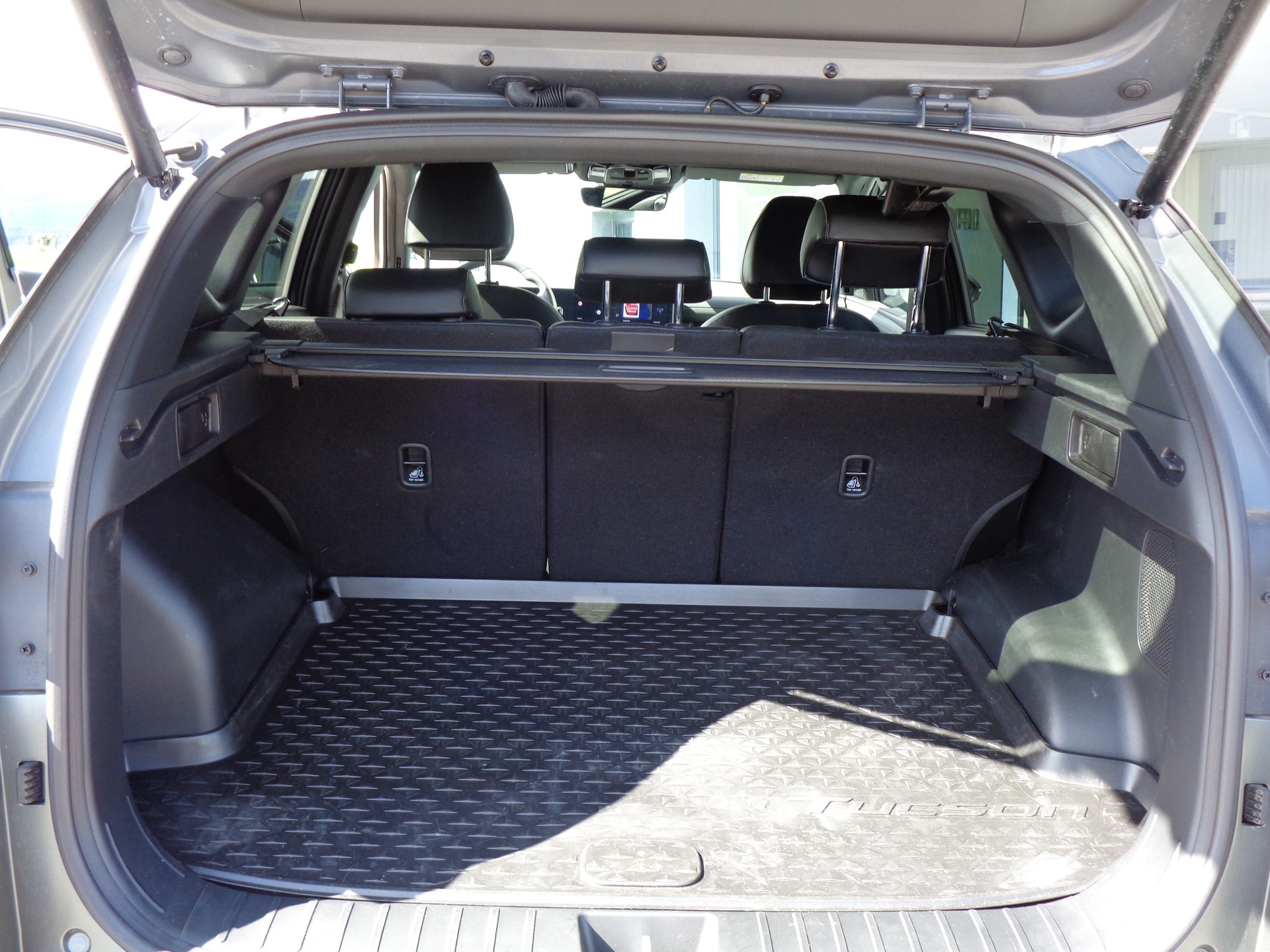 HYUNDAI Tucson 1.6 TGDI HEV 20th anniversaire 4WD-image-7