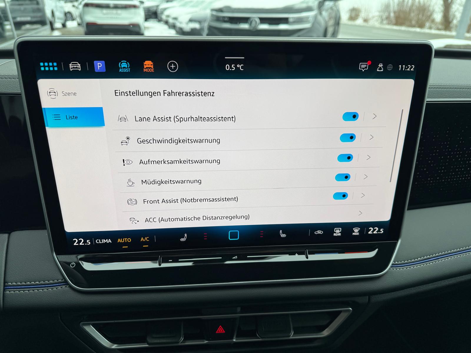 VW Tiguan 2.0 TSI DSG R-Line 4Motion-image-12