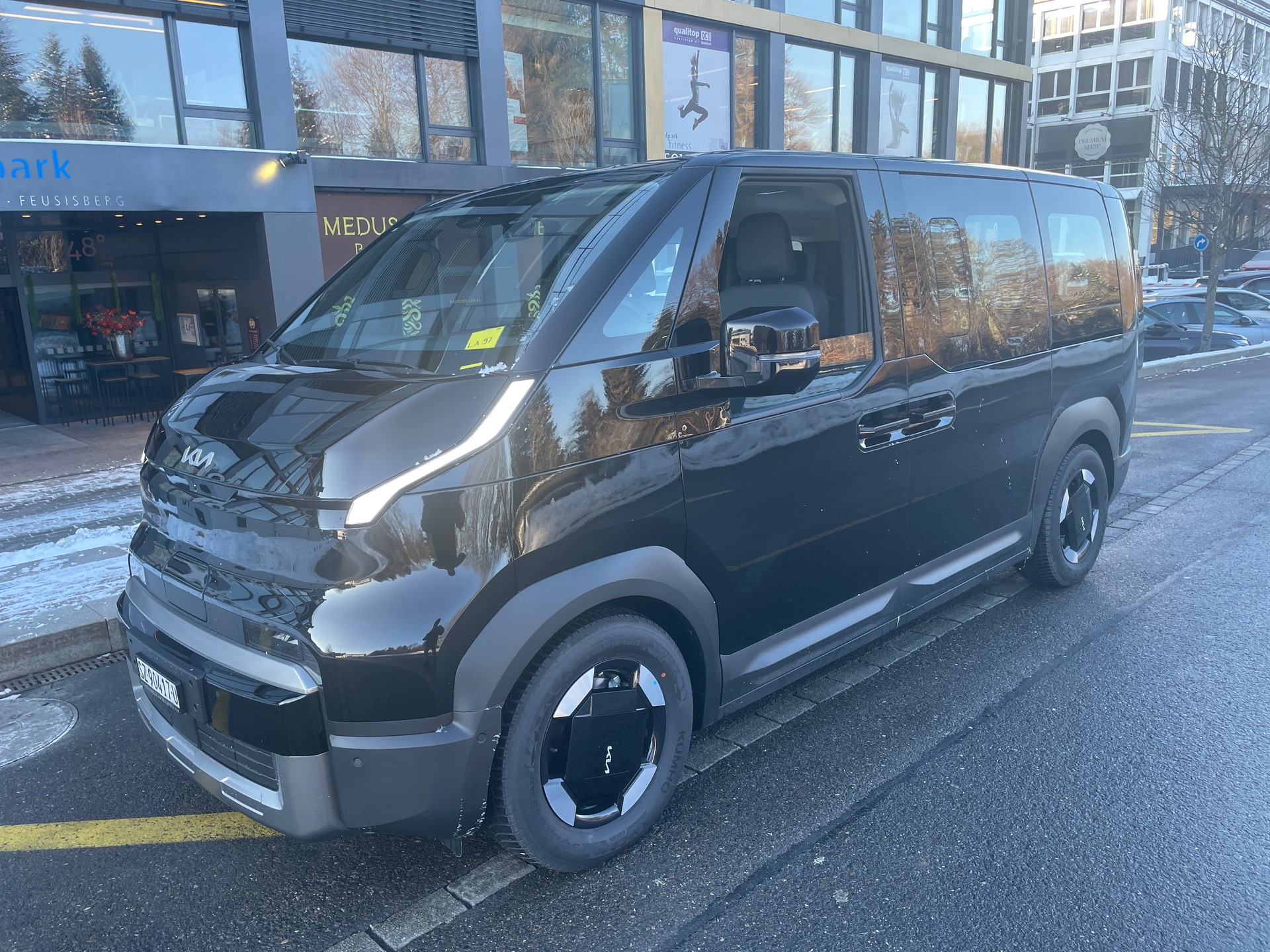 KIA PV5 71.2 kWh Elite-image-0
