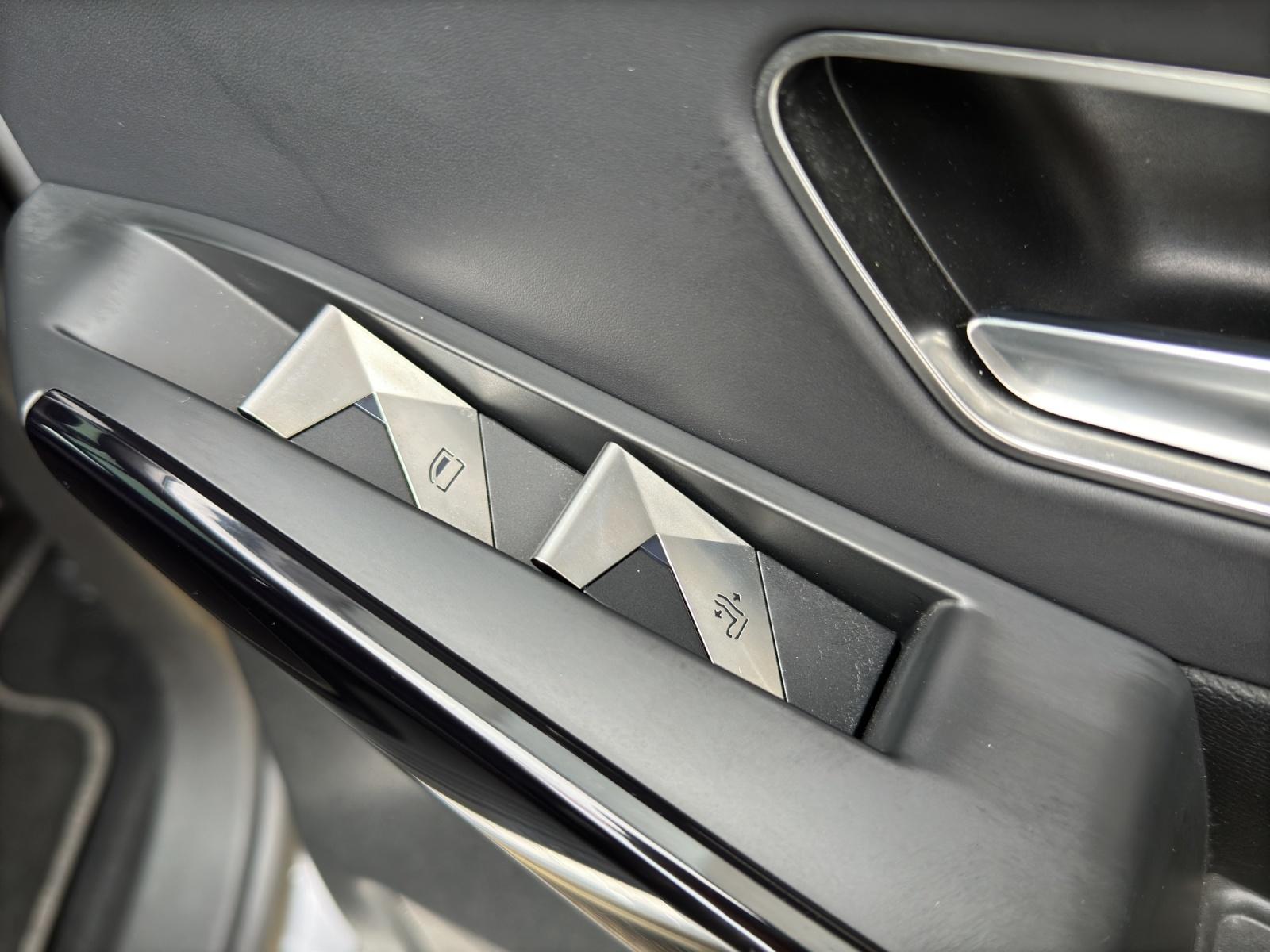 DS AUTOMOBILES Crossback 1.6 E-Tense Rivoli 300 4x4-image-24