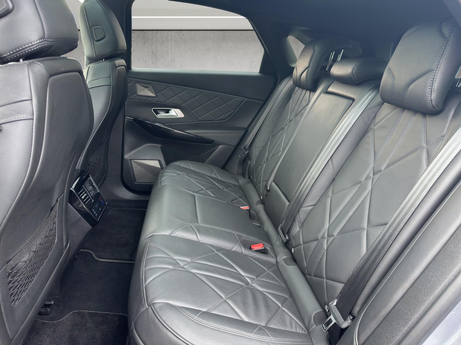 DS AUTOMOBILES Crossback 1.6 E-Tense Rivoli 300 4x4-image-10