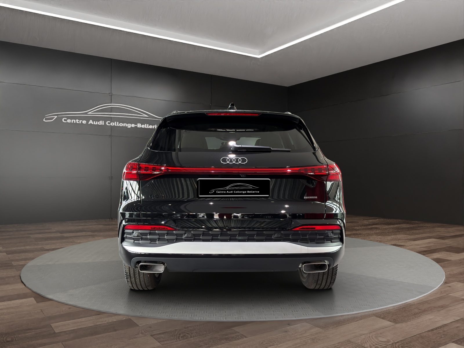 AUDI Q5 TFSI quatto 150 kW S-tronic-image-4