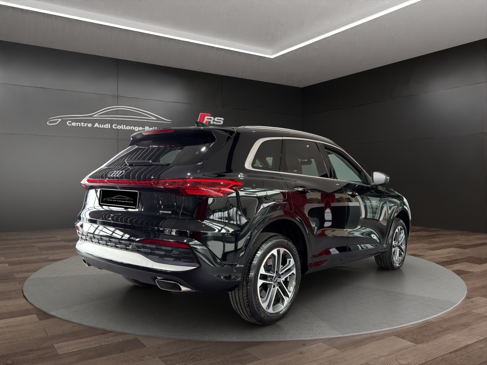 AUDI Q5 TFSI quatto 150 kW S-tronic-image-5
