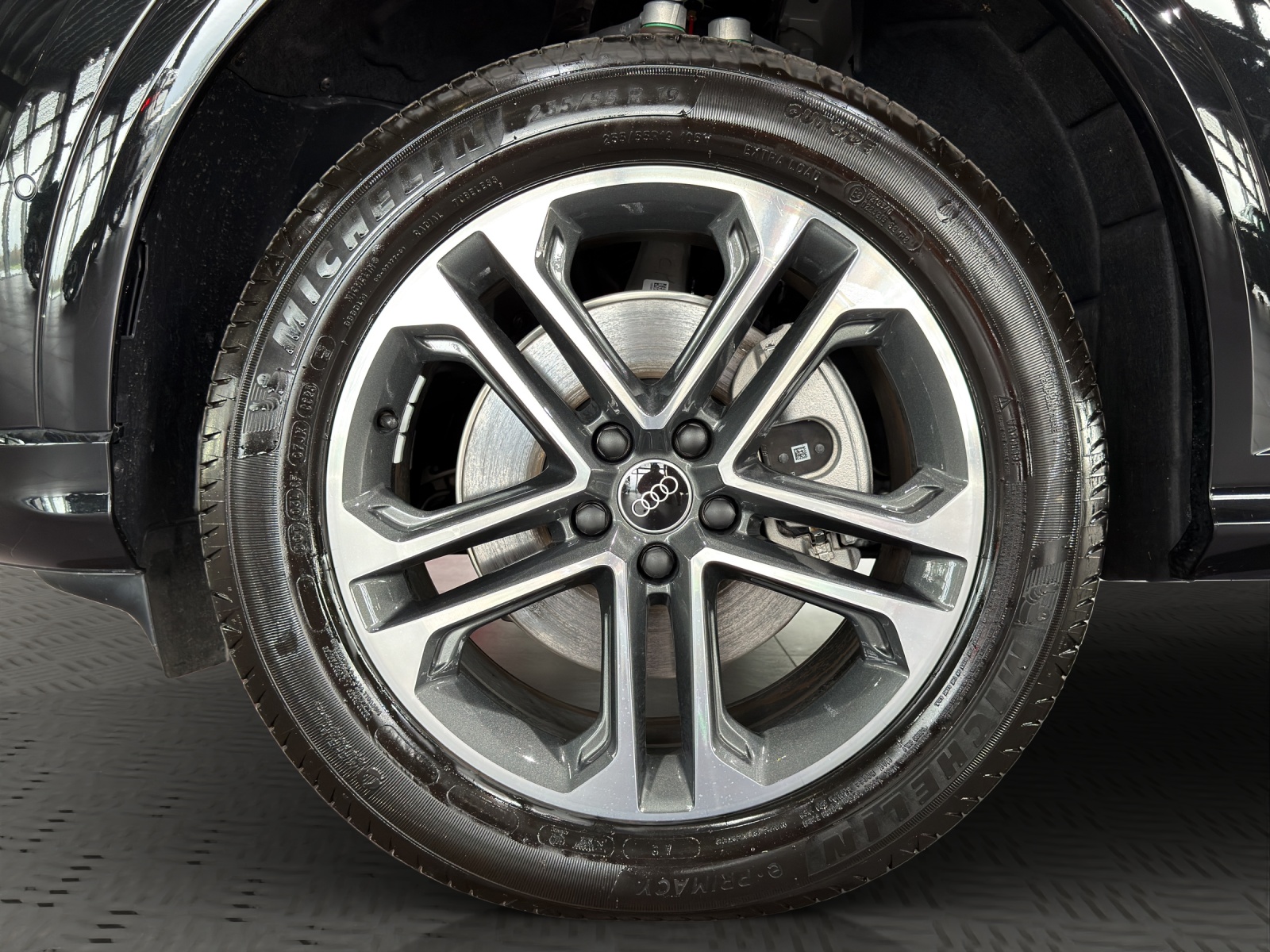 AUDI Q5 TFSI quatto 150 kW S-tronic-image-17