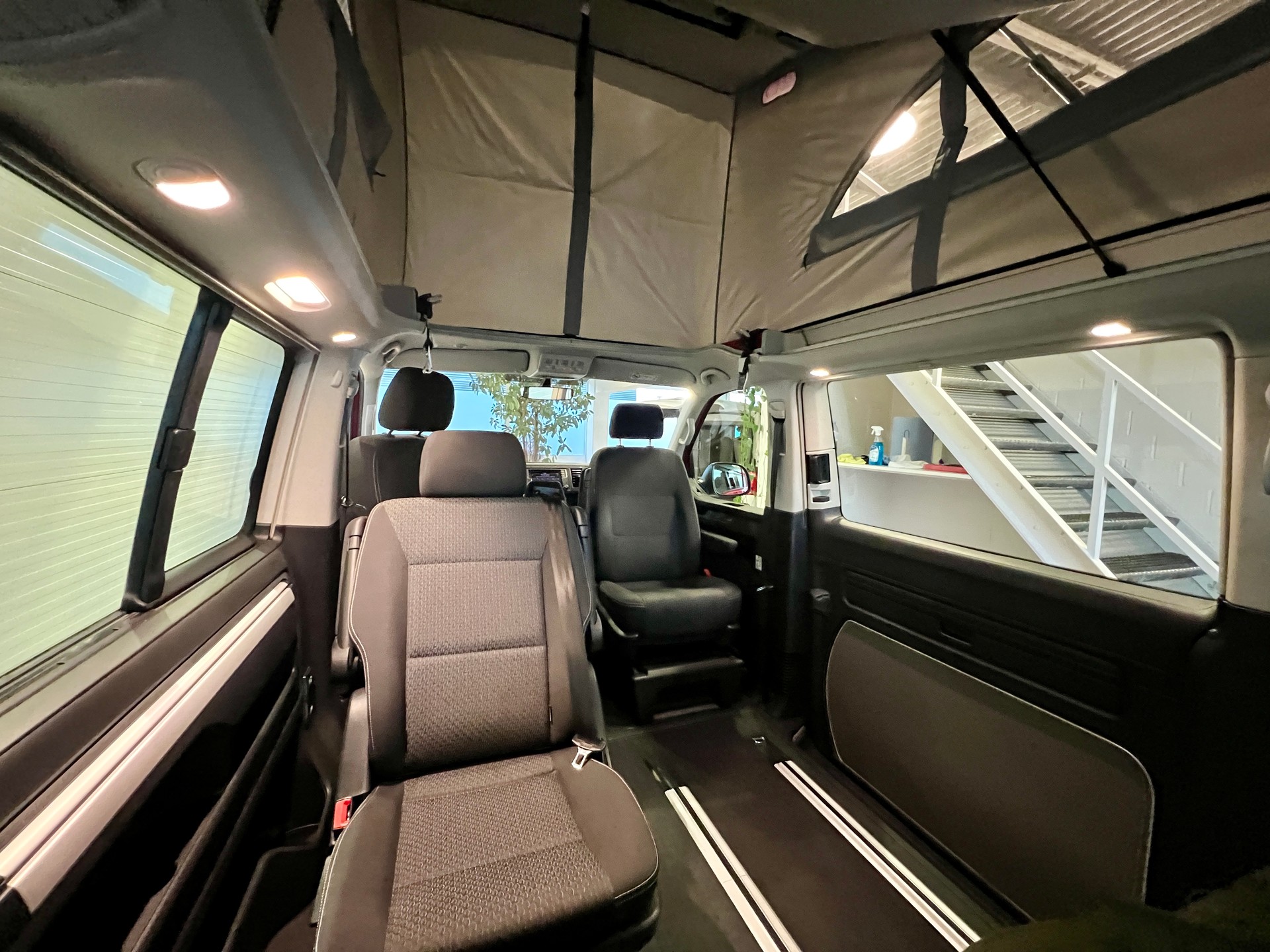 VW T6 California 2.0 TDI Beach Liberty DSG-image-16