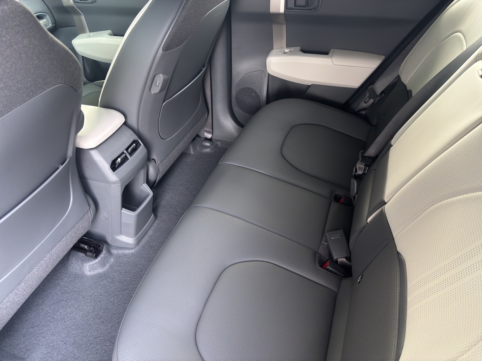 KIA EV3 81 kWh GT-Line-image-10