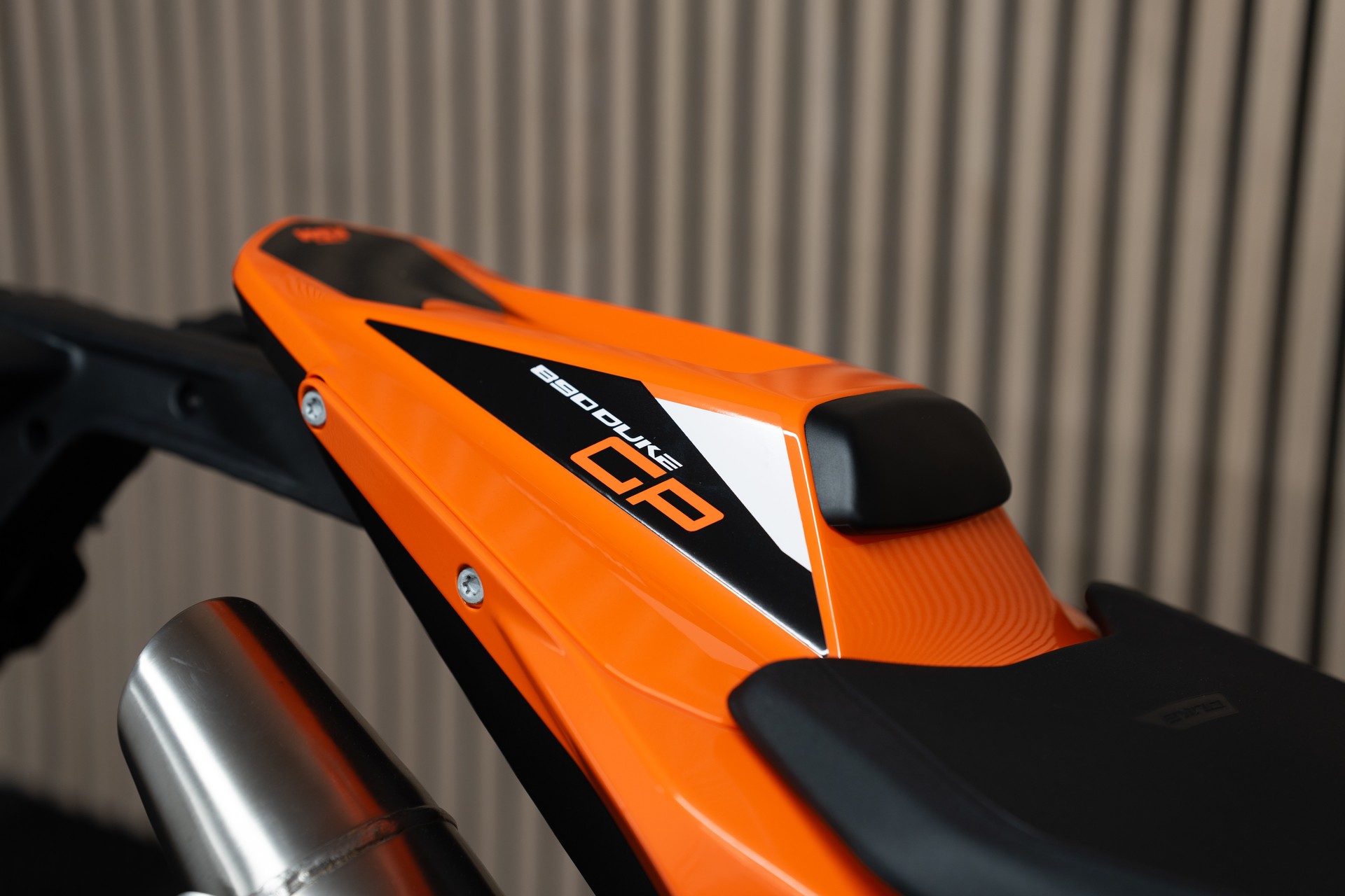 KTM 890 Duke GP-image-4