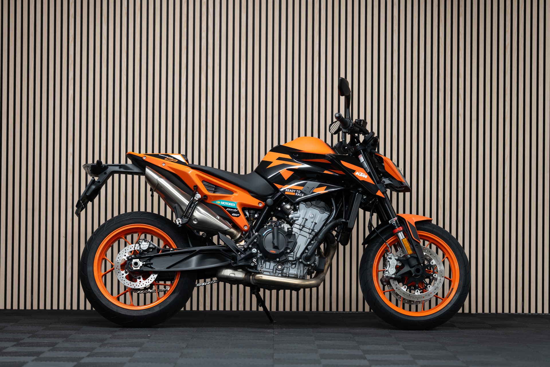 KTM 890 Duke GP