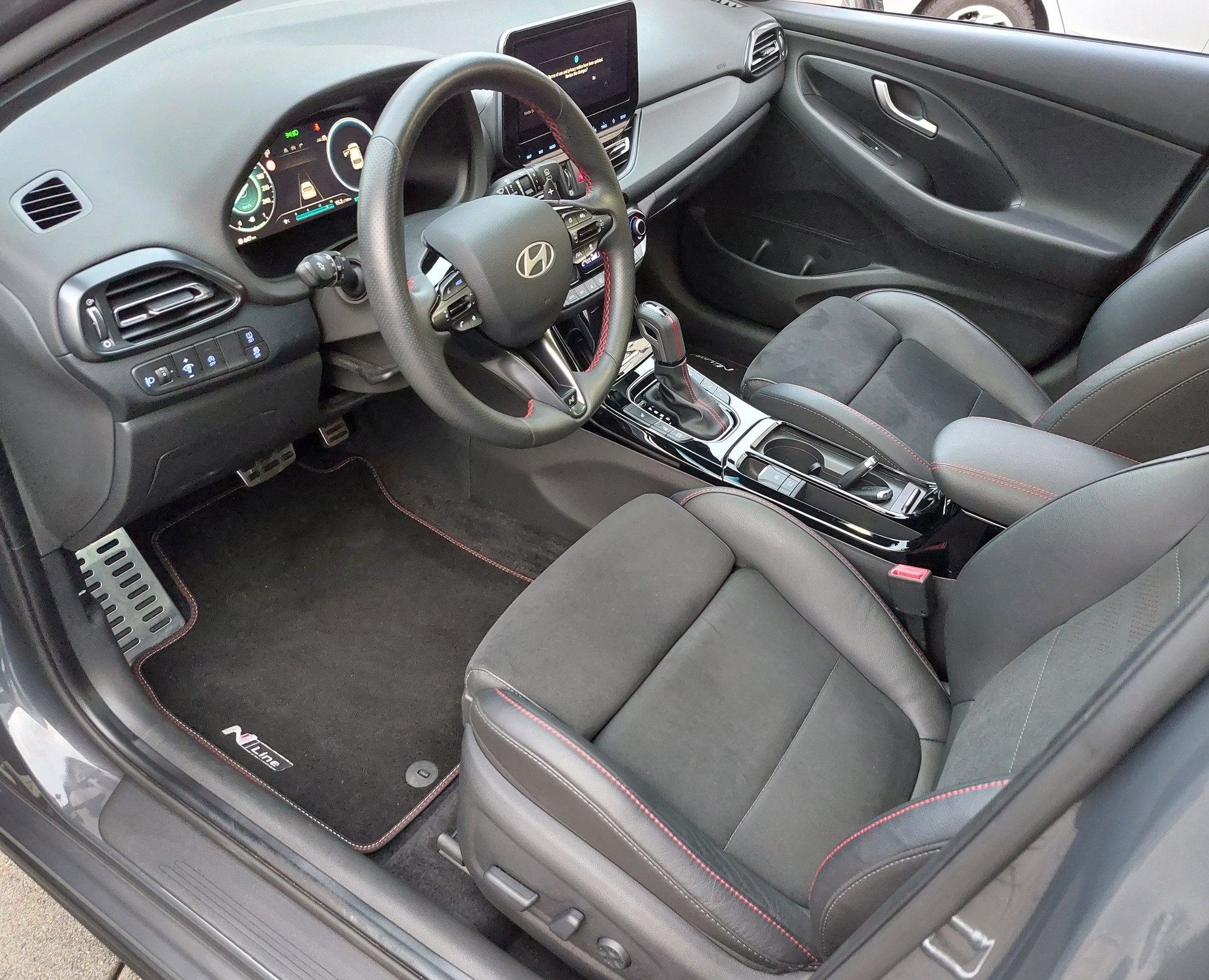 HYUNDAI i30 1.5 T-GDi N Line 48V MH DCT-image-5