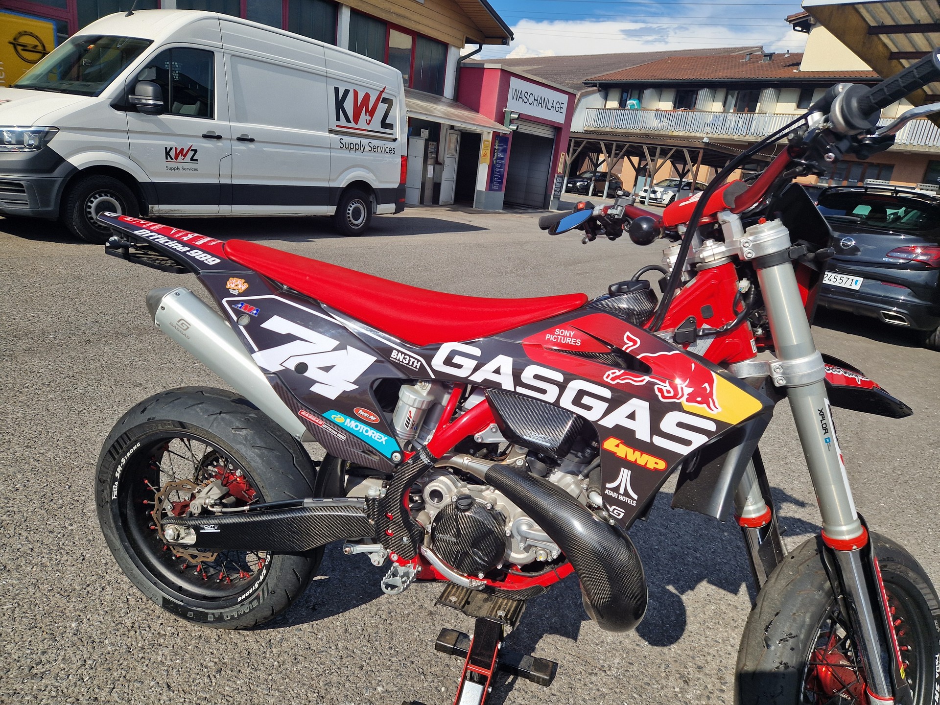 GASGAS EC 300-image-2