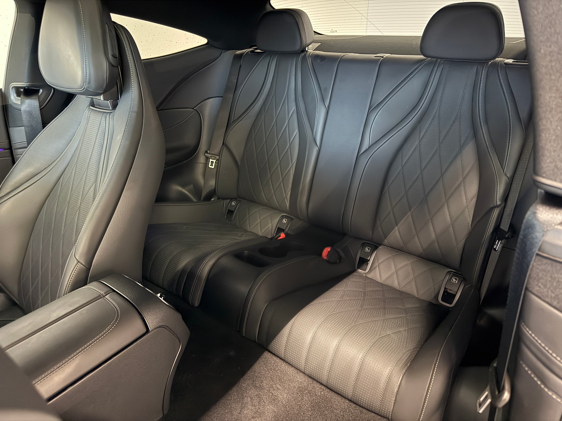 MERCEDES-BENZ CLE 53 Coupé AMG 4Matic+ 9G-Tronic-image-12