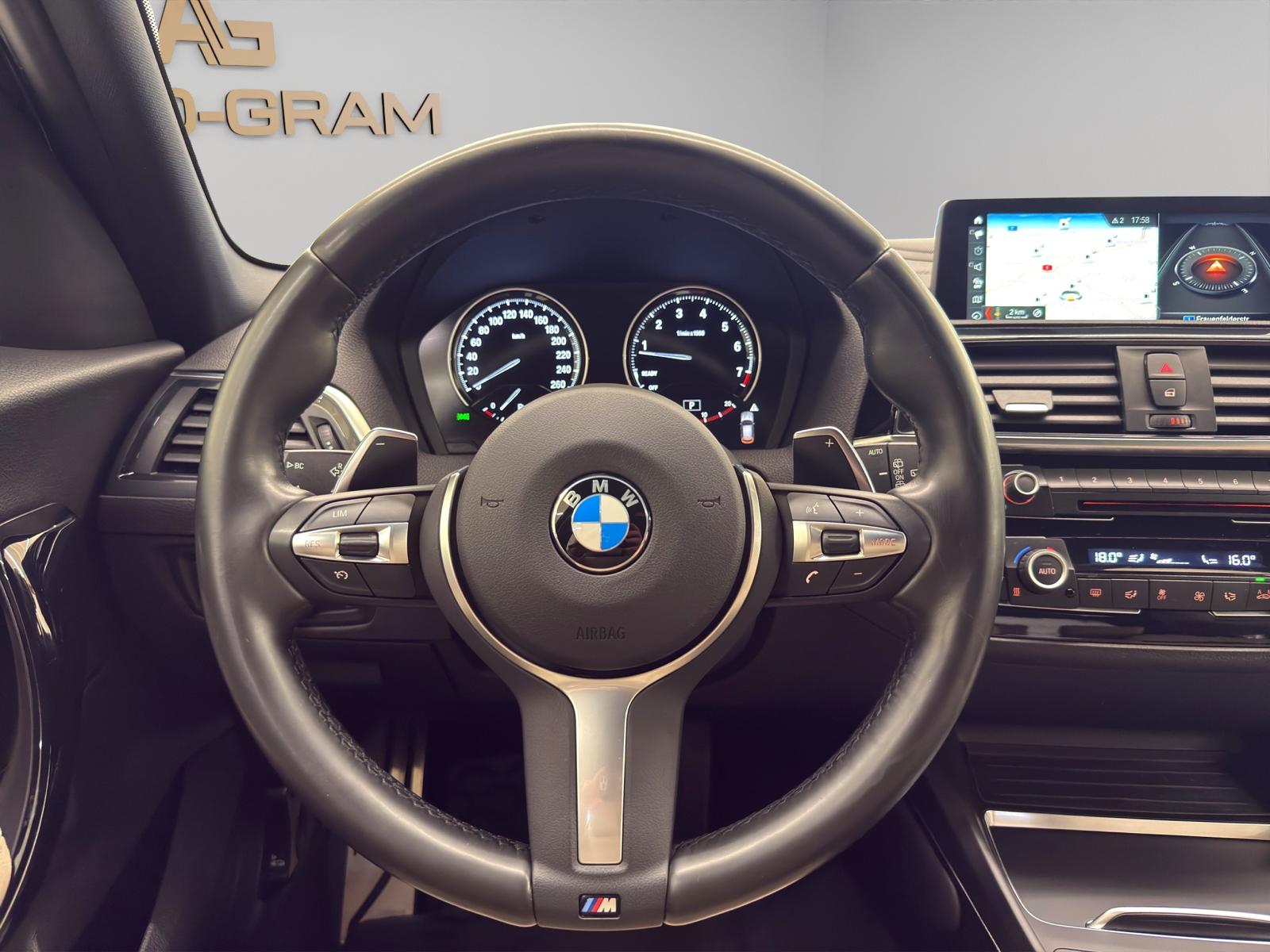 BMW M140i xDrive Steptronic-image-17