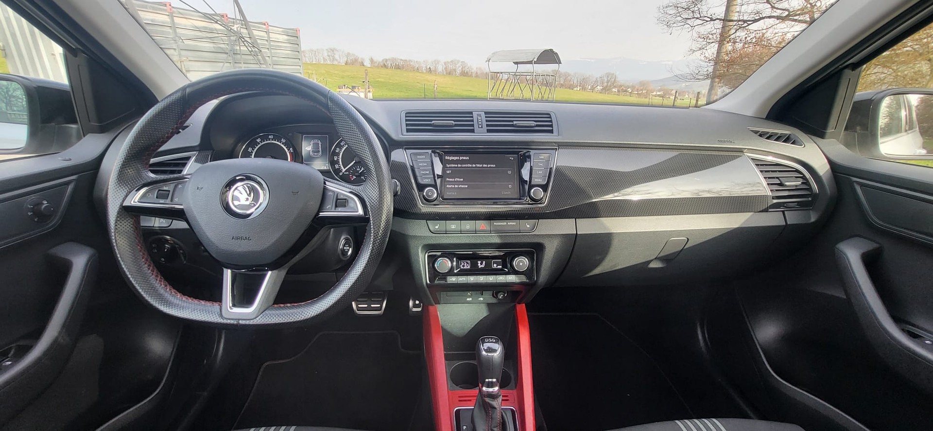 SKODA Fabia 1.2 TSI Monte Carlo DSG-image-10