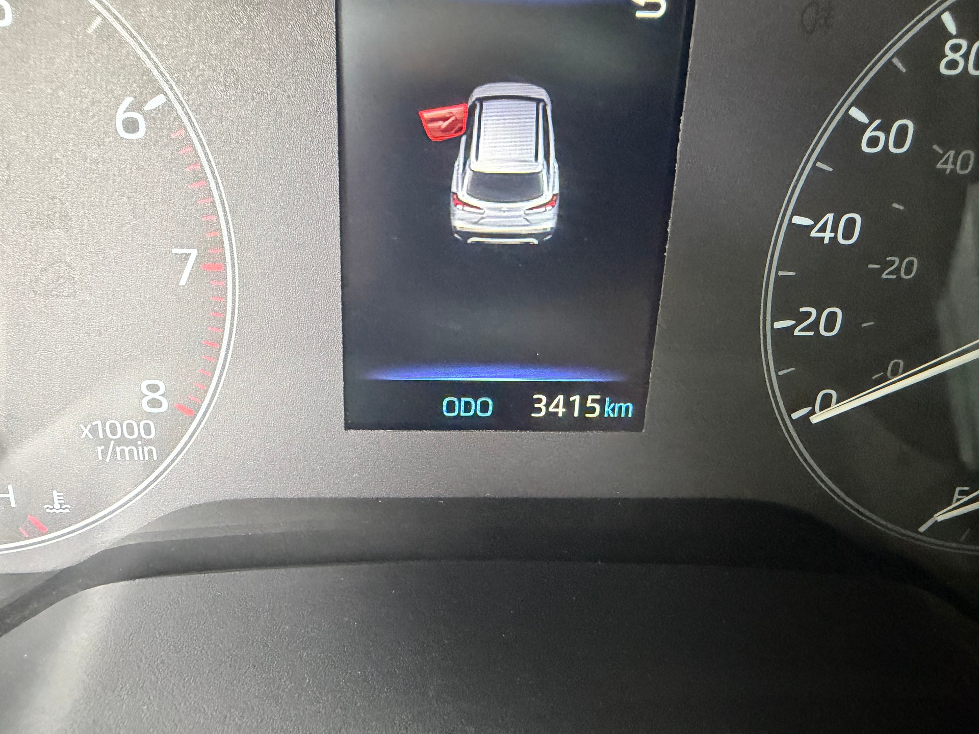TOYOTA Corolla Cross 2.0 4WD Comfort e-CVT-image-8