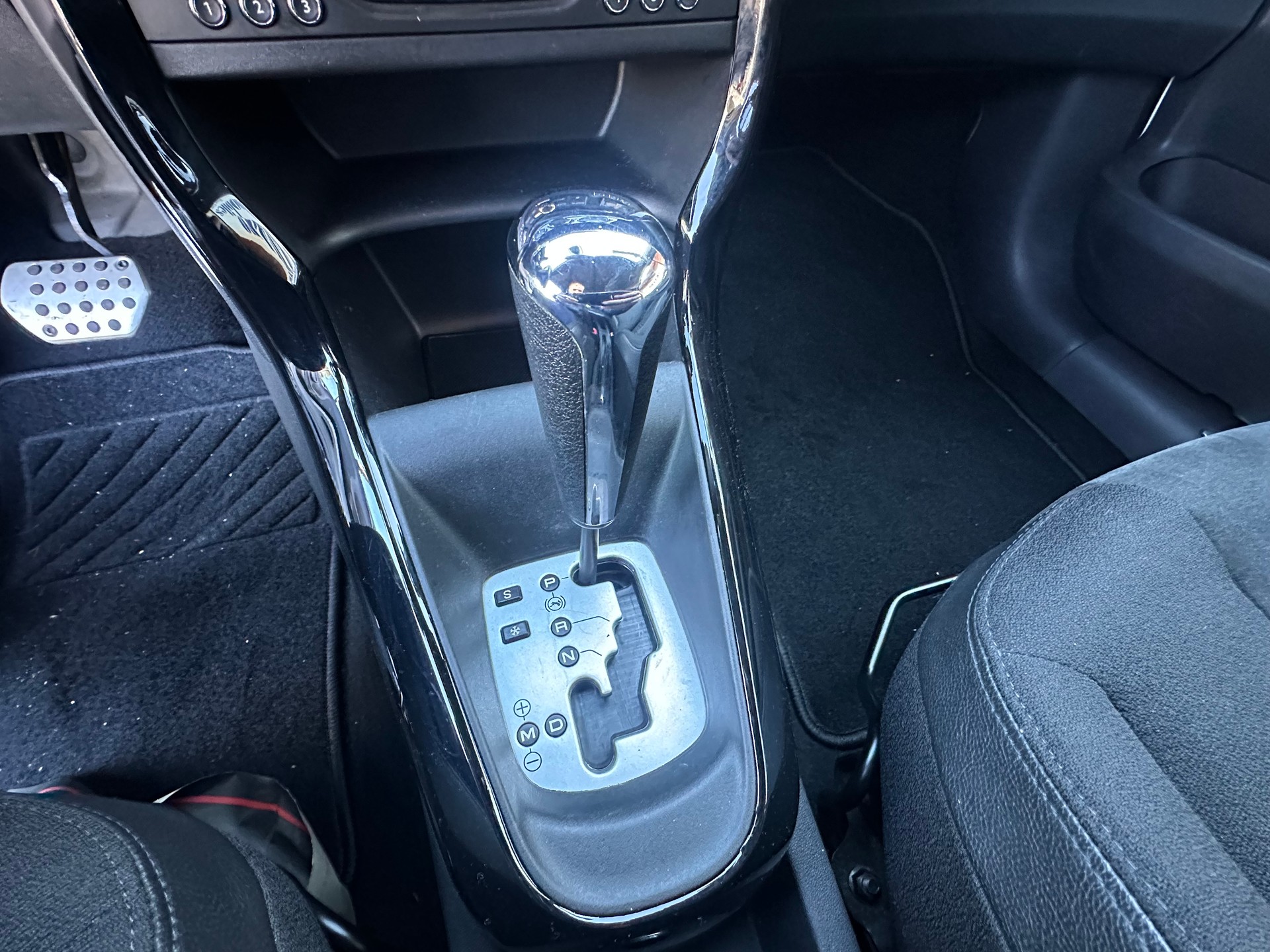 DS AUTOMOBILES DS3 1.6 VTi SO Chic Automatic-image-13
